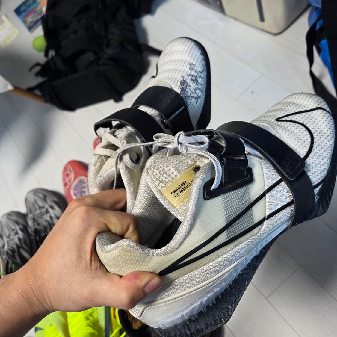 나이키, 호카, 뉴발란스, 써코니 상품이미지8