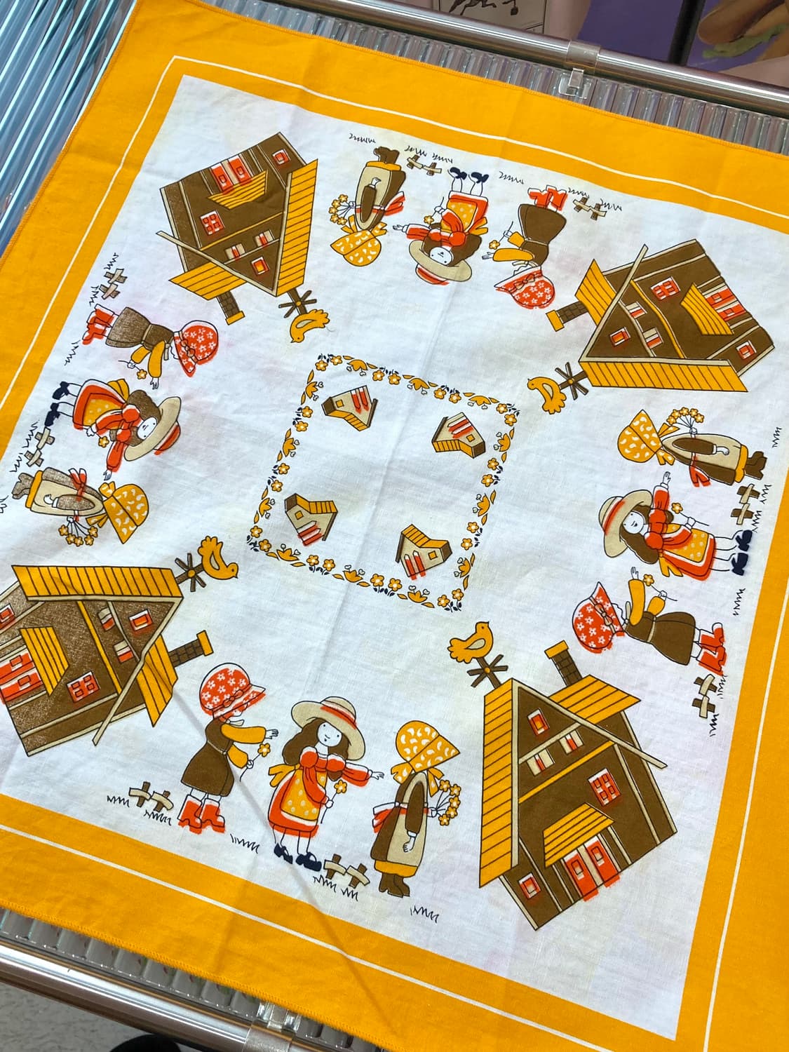 빈티지 오렌지 드로잉 손수건 상품이미지2