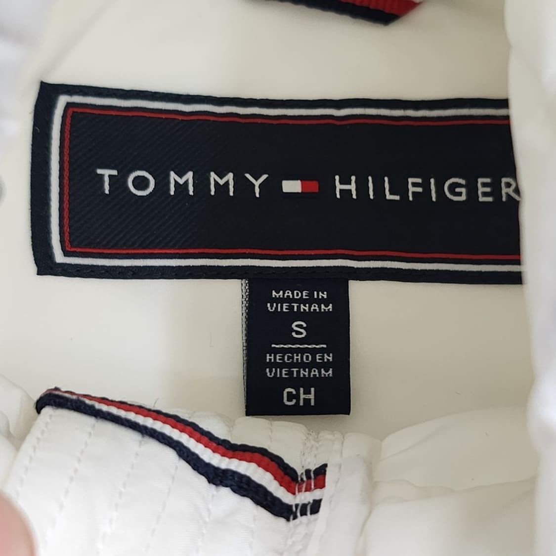 TOMMY HILFIGER 여성경량 패커블 후드패딩 점퍼 S 상품이미지7