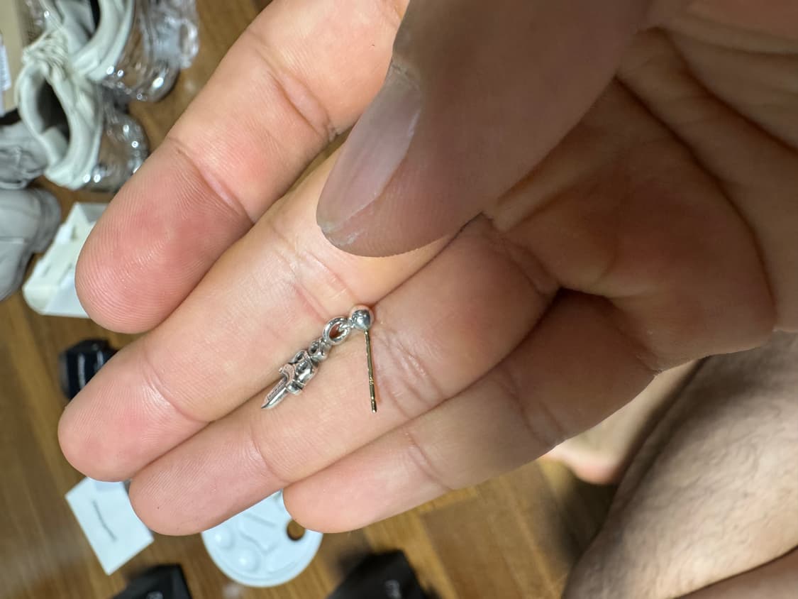 정품, 한스룸, 크롬하츠 대거 이어링 귀걸이 상품이미지3
