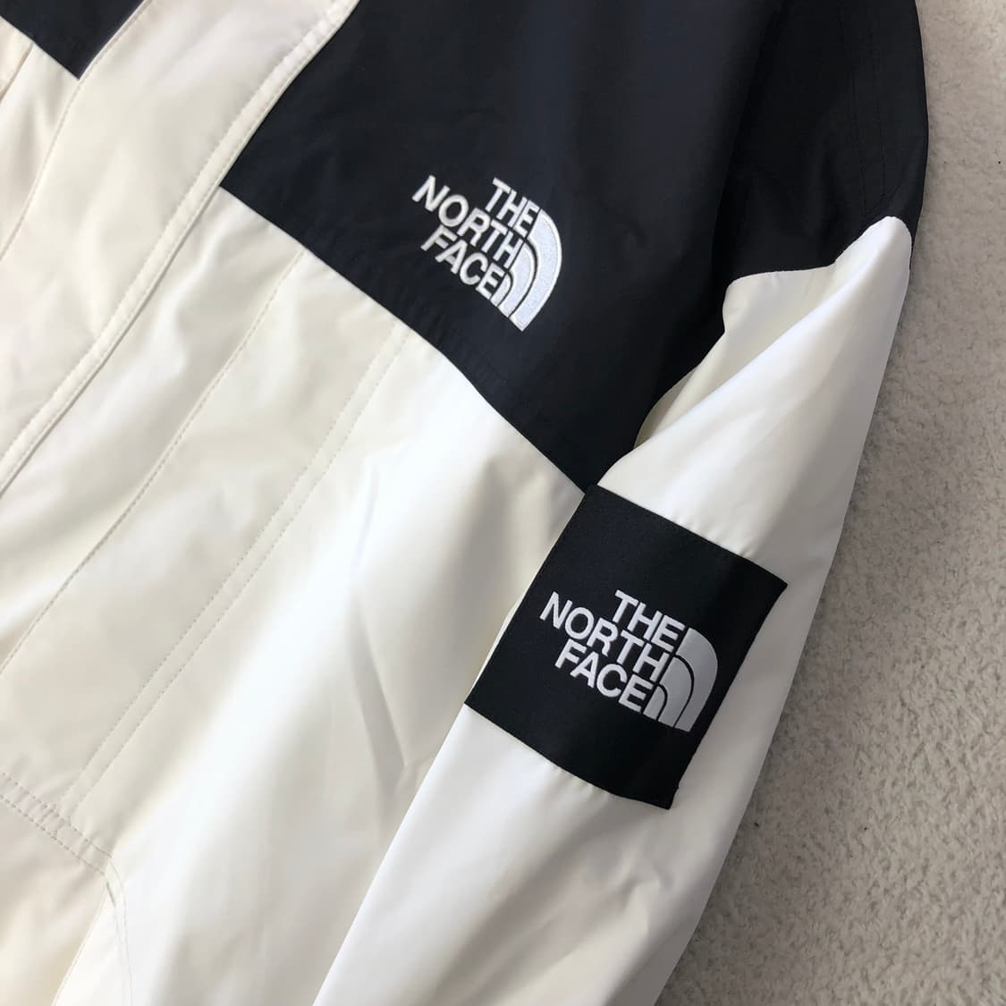 노스페이스 화이트라벨 바람막이  상품이미지5