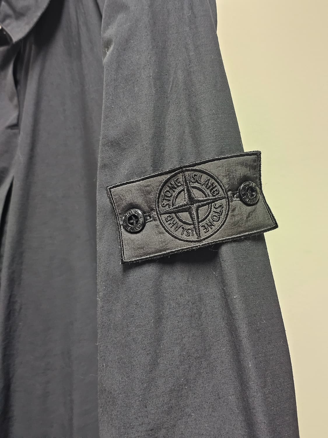 스톤아일랜드 쉐도우프로젝트 NASLAN LIGHT WATRO 코트 상품이미지3