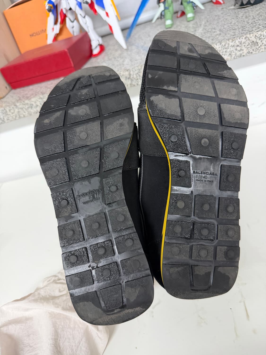 정품) 발렌시아가 레이스 러너 스니커즈 40 상품이미지8