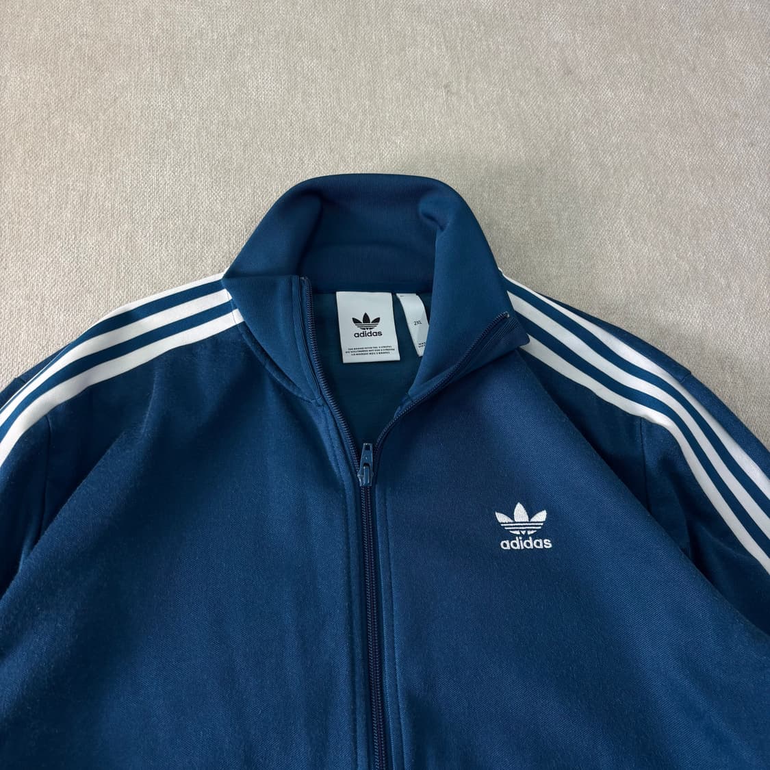 105 아디다스 신형라벨 유로파 대장급 청록색 트랙탑져지 상품이미지2