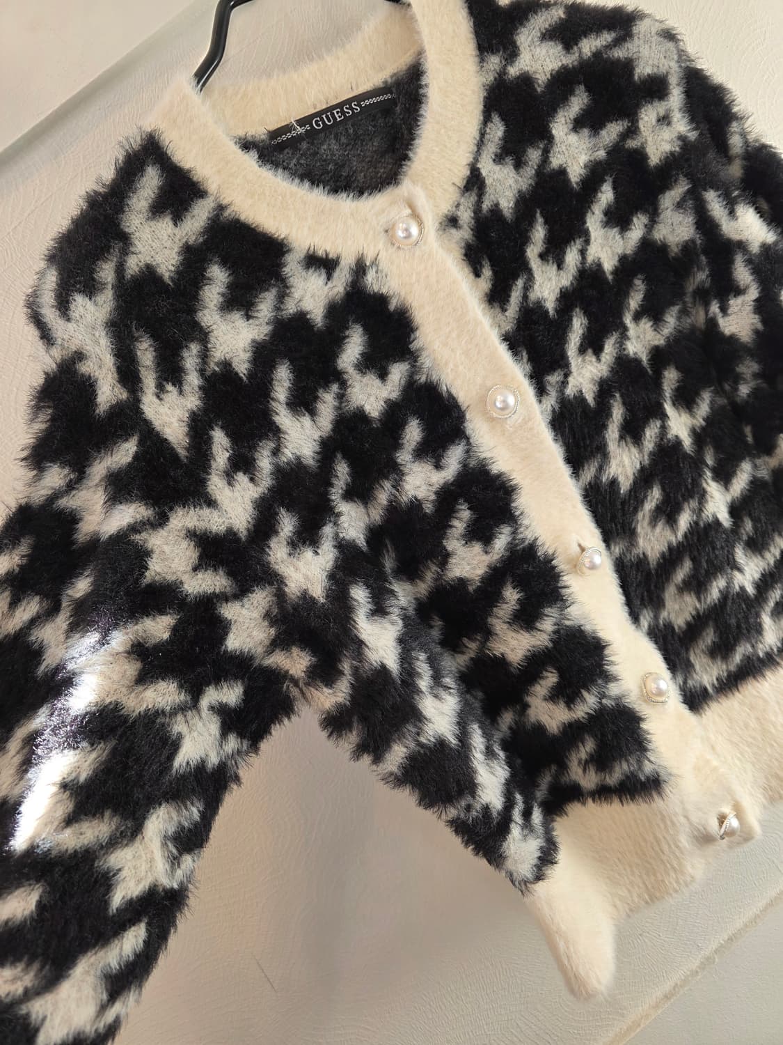 GUESS 하운즈투스  스웨터 가디건 상품이미지4