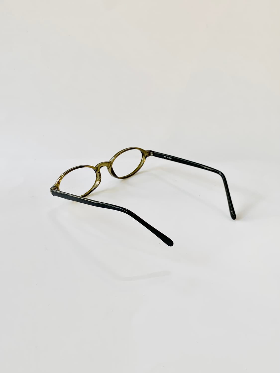 [픽키-626] 올리브 그린 오벌 뿔테 안경 상품이미지4