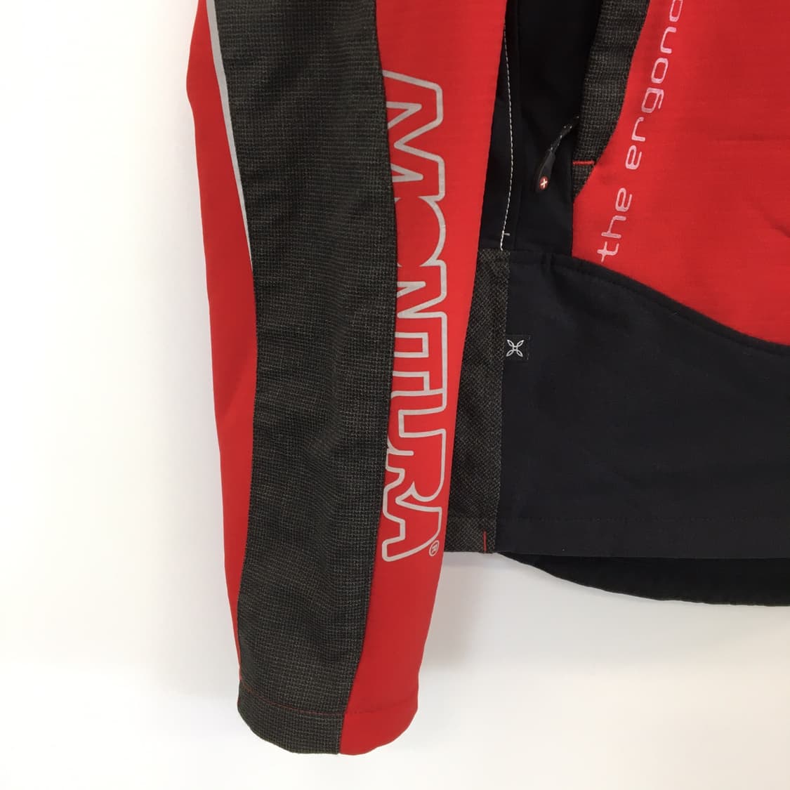 몬츄라 폴라텍 기능성 다보스자켓 M 기모안감  상품이미지2