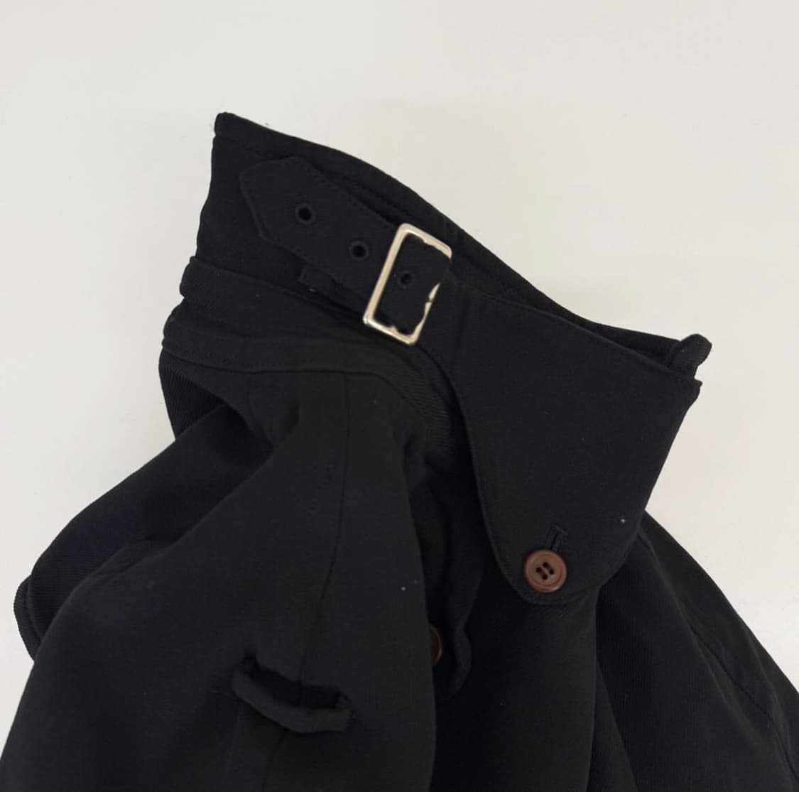 꼼데가르송 옴므플러스 축융 버튼 숏 코트 상품이미지6