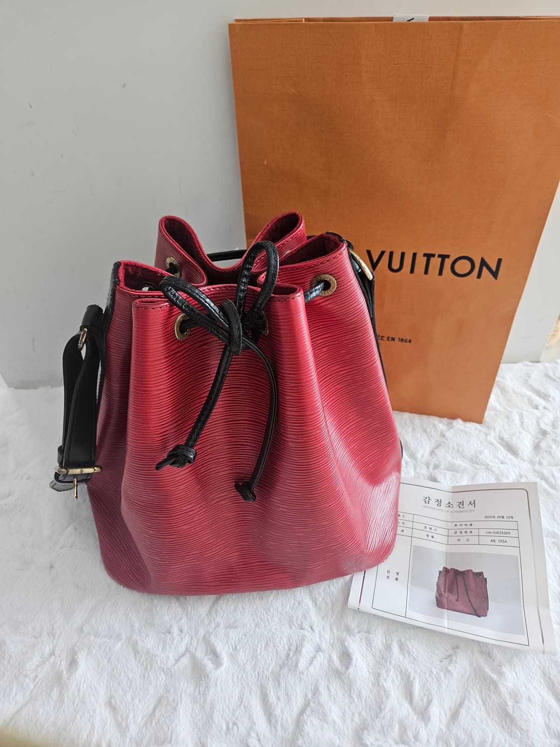 루이비통 에삐노에 빈티지 버킷백 블렉/레드 콤비 [정품+감정서] 상품이미지1