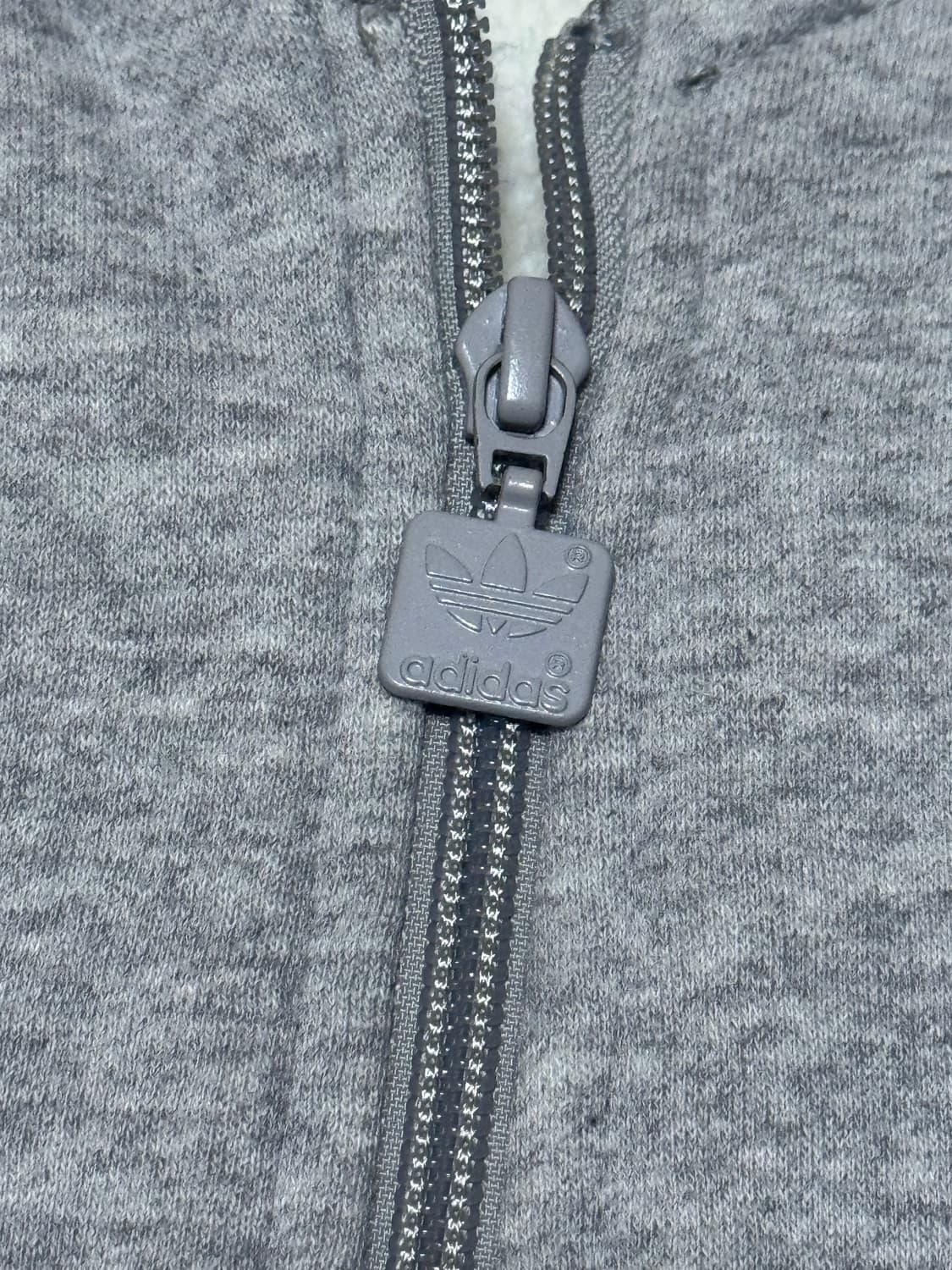 아디다스 기모 그레이 후드집업 상품이미지4