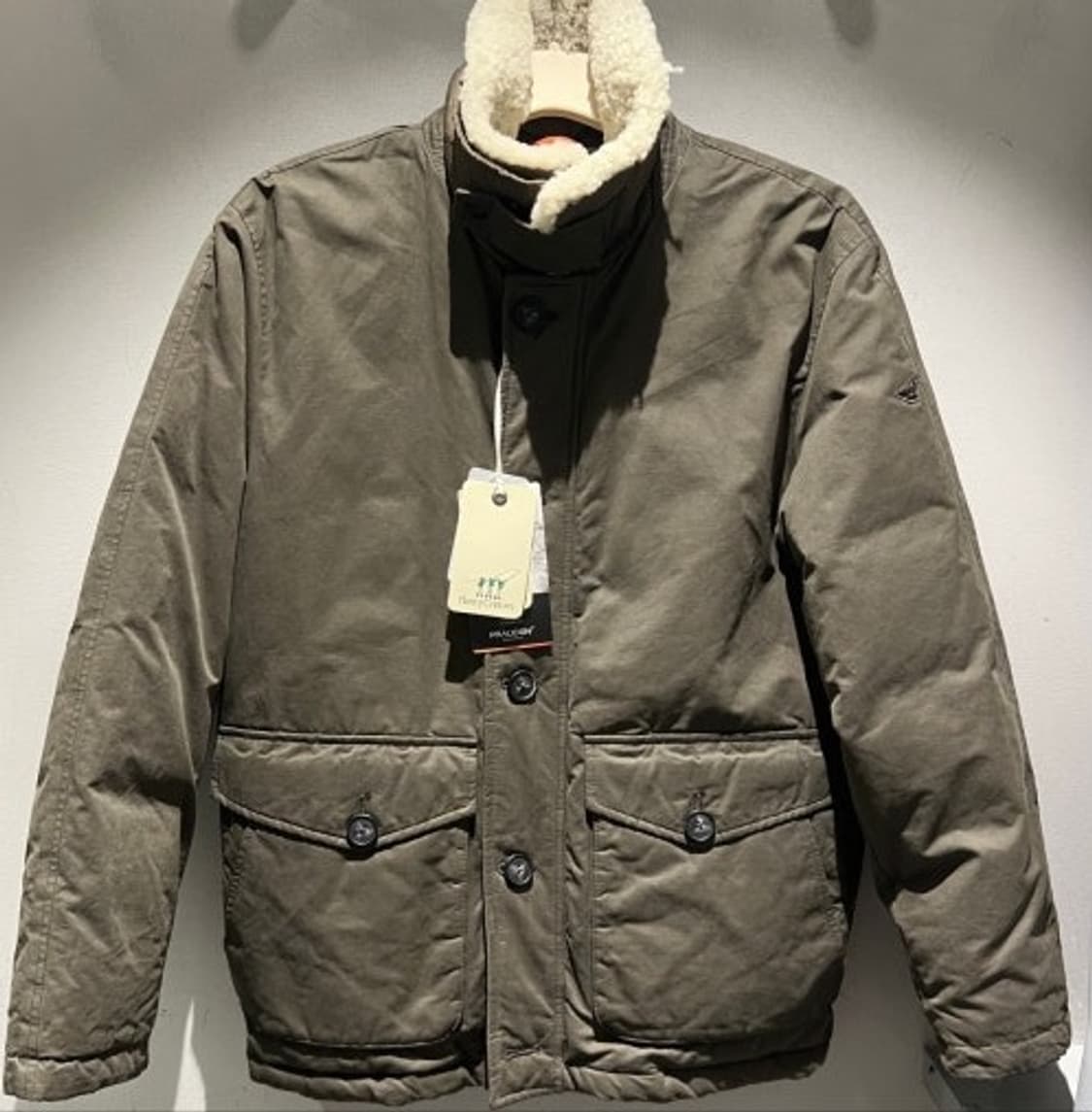 헨리코튼 스핏파이어 구스다운 패딩점퍼 (카키/100) 민트급 급처!! 상품이미지6