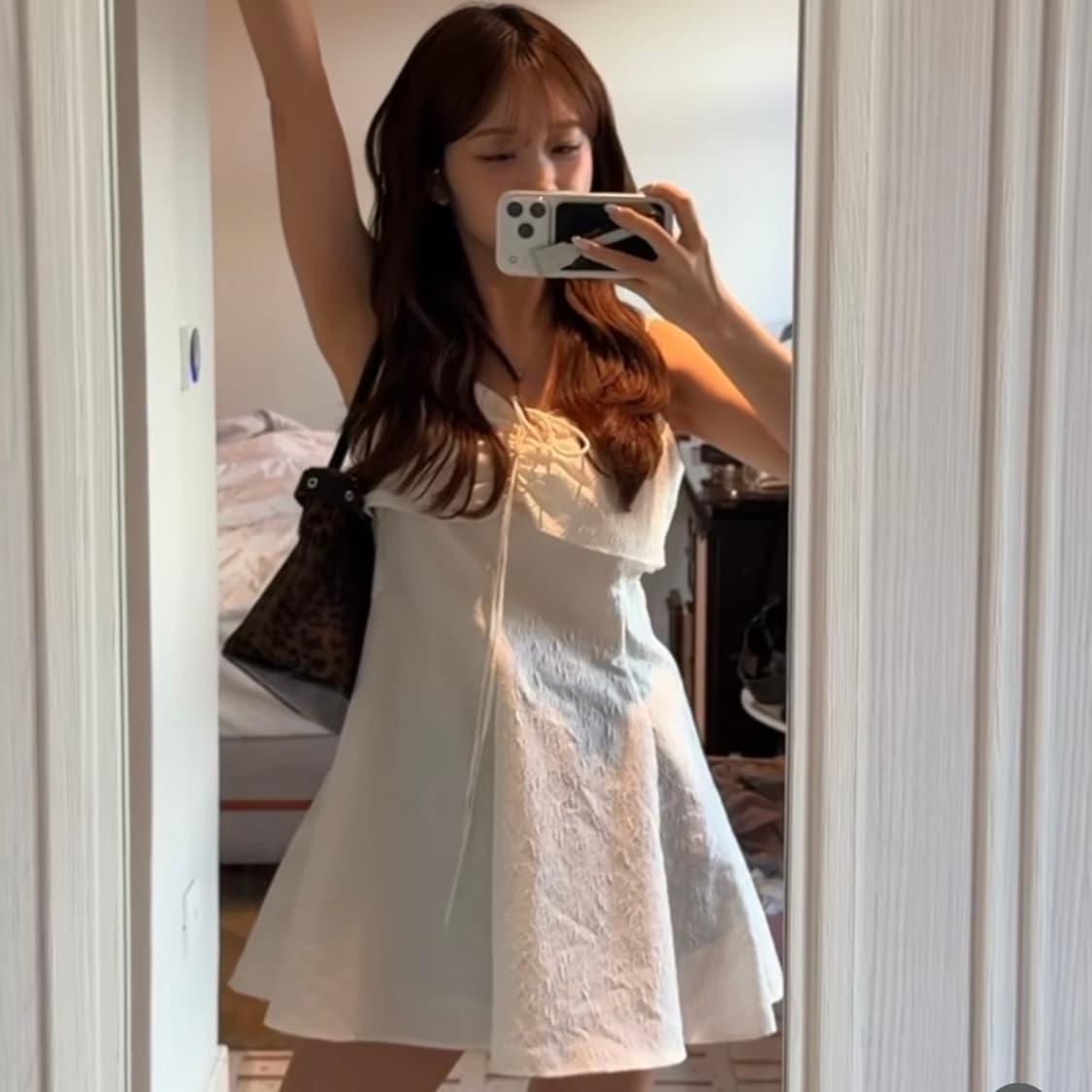 온앤온 넥 스트링 레이어드 블라우스 원피스 상품이미지2