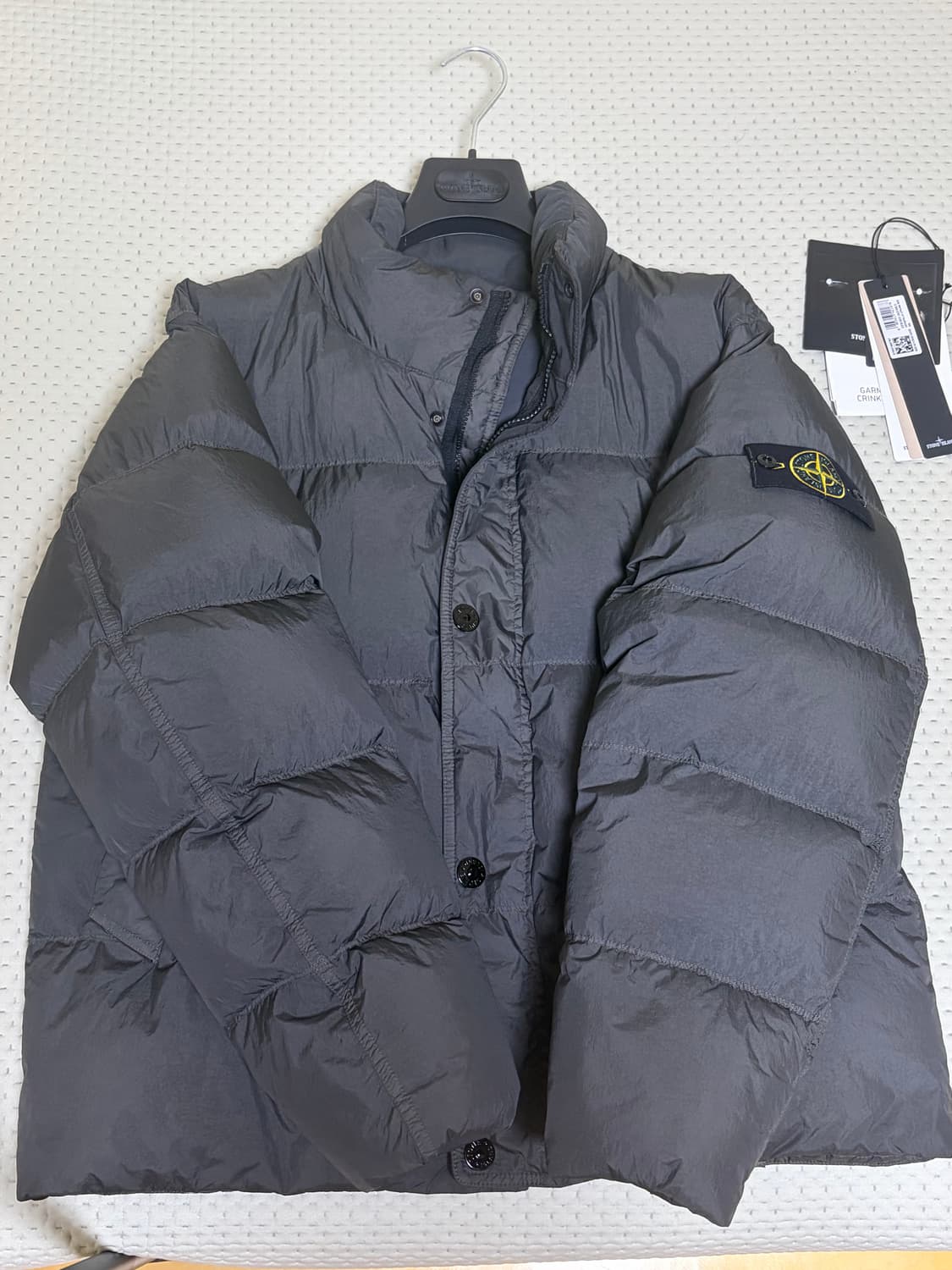 [M] 25FW 스톤아일랜드 크링클랩스 리드그레이 상품이미지2