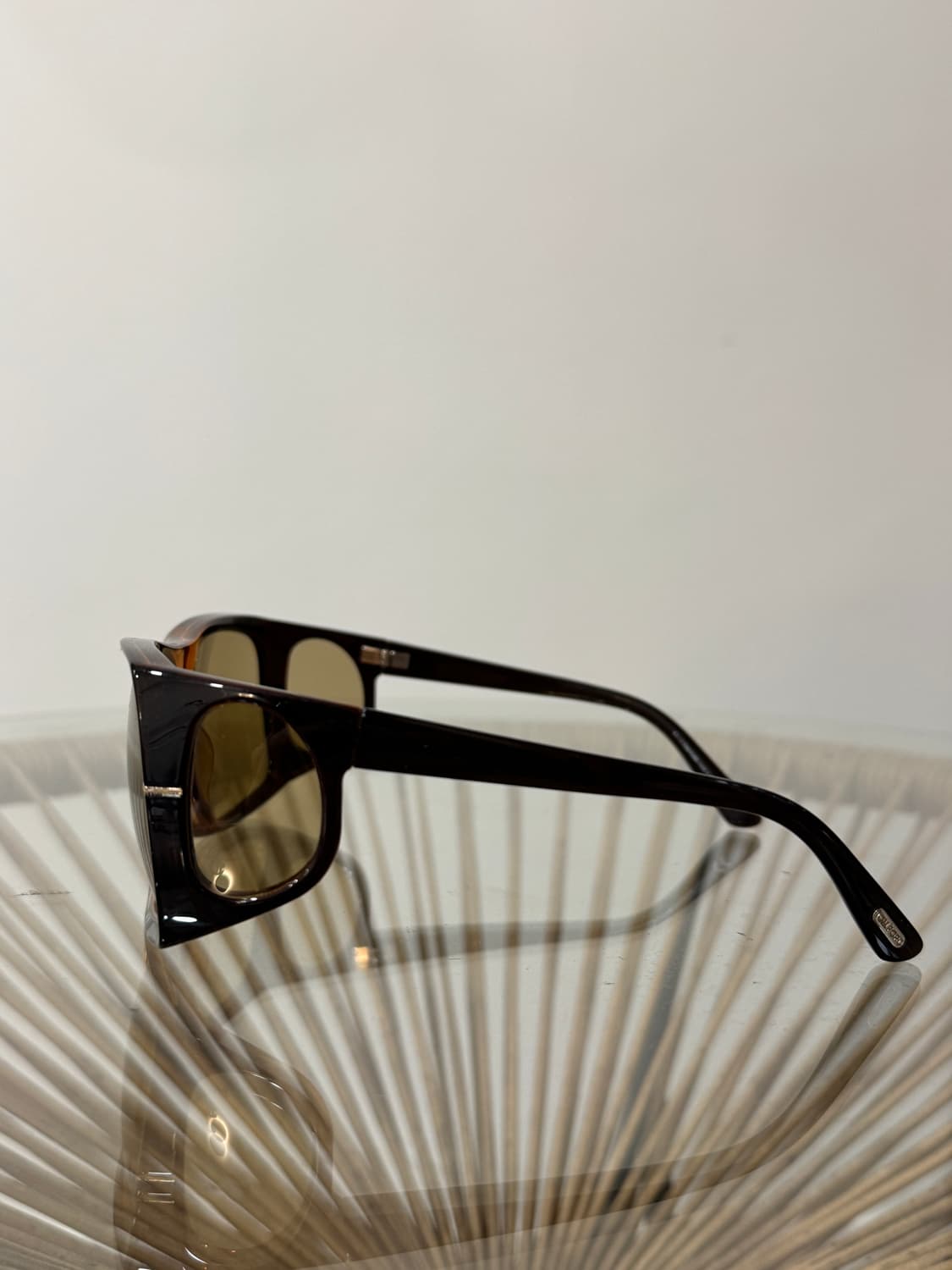 톰포드 사이드 프레임 스퀘어 선글라스 FT0730 상품이미지6