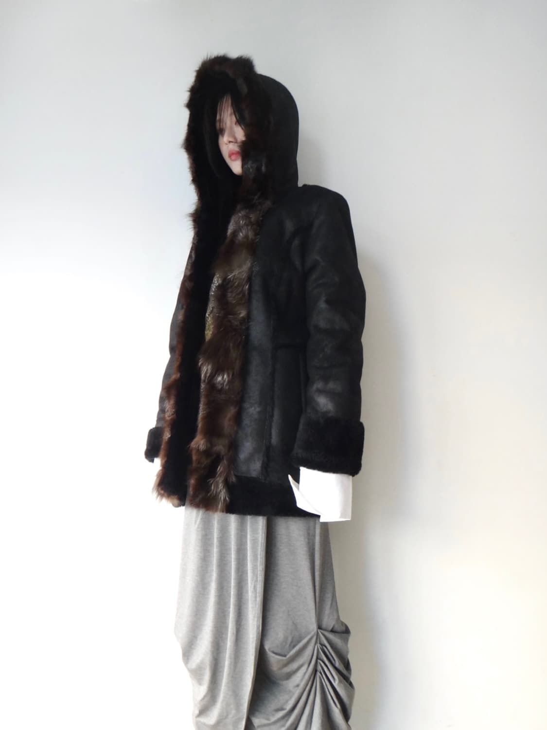 Front mix fur hoody muston / black 상품이미지6