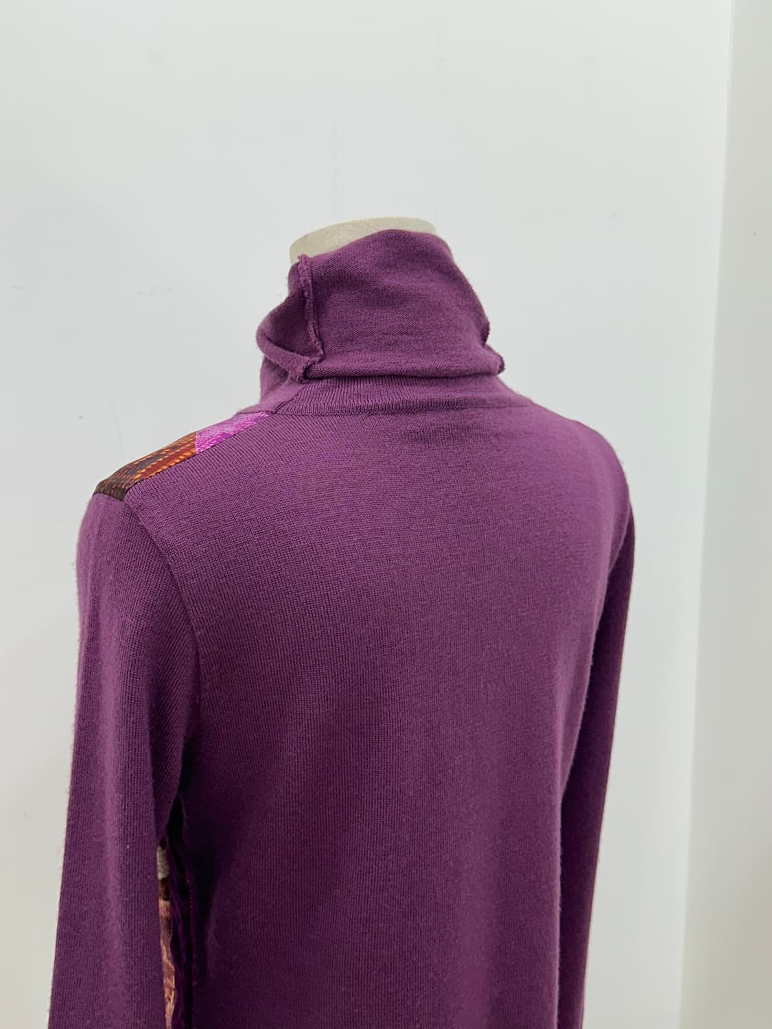 에트로 터틀넥 니트 상품이미지4