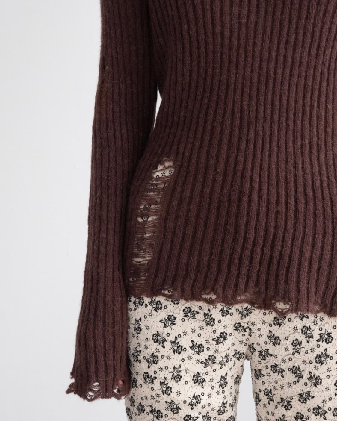 Damage V Knit (Wine) 상품이미지2