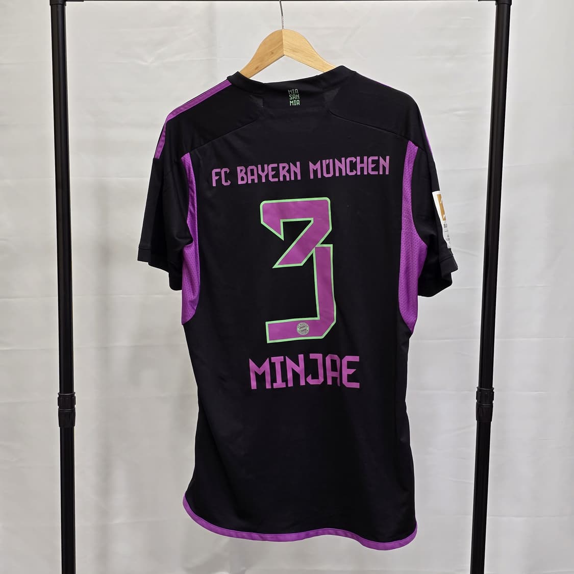 바이에른뮌헨 23/24 서드 유니폼 아디다스 저지 김민재 3번 L 슬림핏 상품이미지2