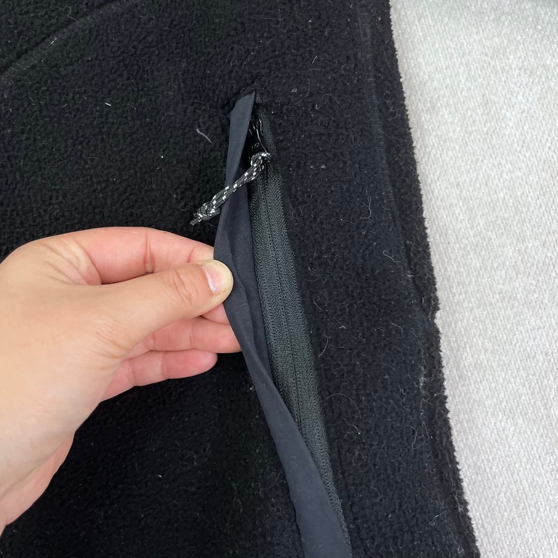 100 그라미치 플리스 맨투맨 상품이미지5