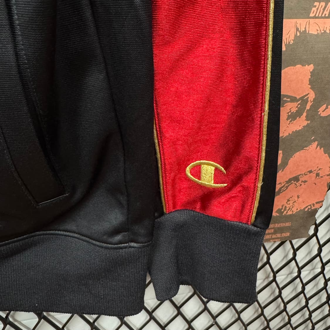챔피온 마사토 트랙 자켓 빅로고 포인트 전면 레드 블랙 상품이미지6