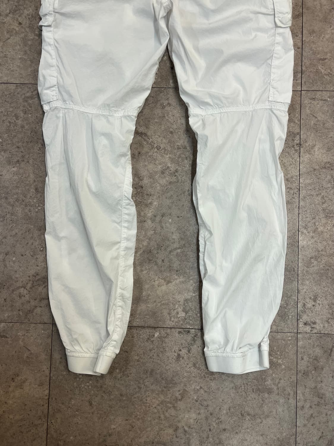 스톤 아일랜드 22SS 와펜 패치 밴딩 카고 팬츠 화이트 W30 #csz 상품이미지8