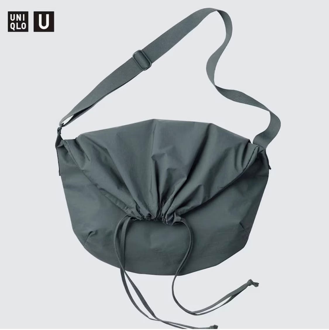 유니클로 U 드로스트링 숄더백 상품이미지1