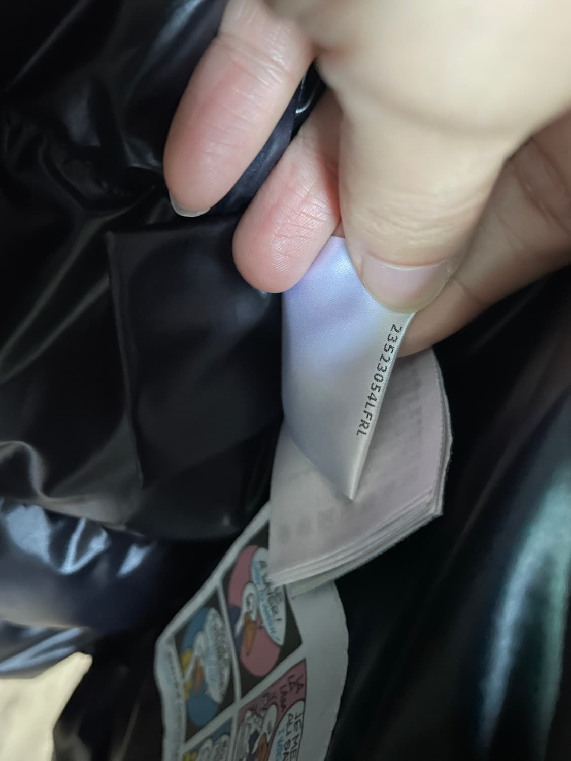 몽클레어 Lule 숏패딩 블랙 2사이즈 판매합니다. 상태완벽 상품이미지7