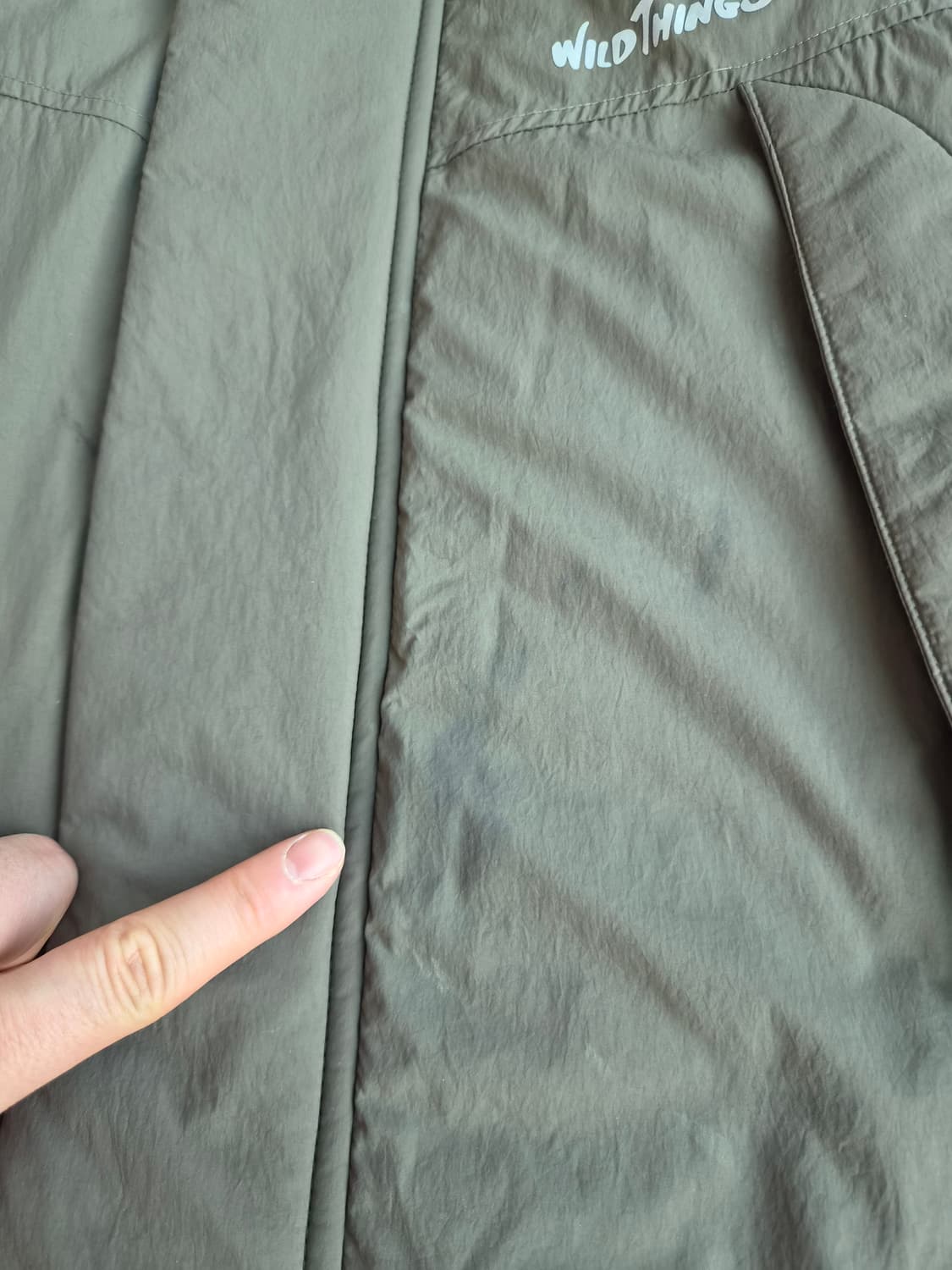 와일드띵스 경량패딩 조끼 올리브그린 M  상품이미지2