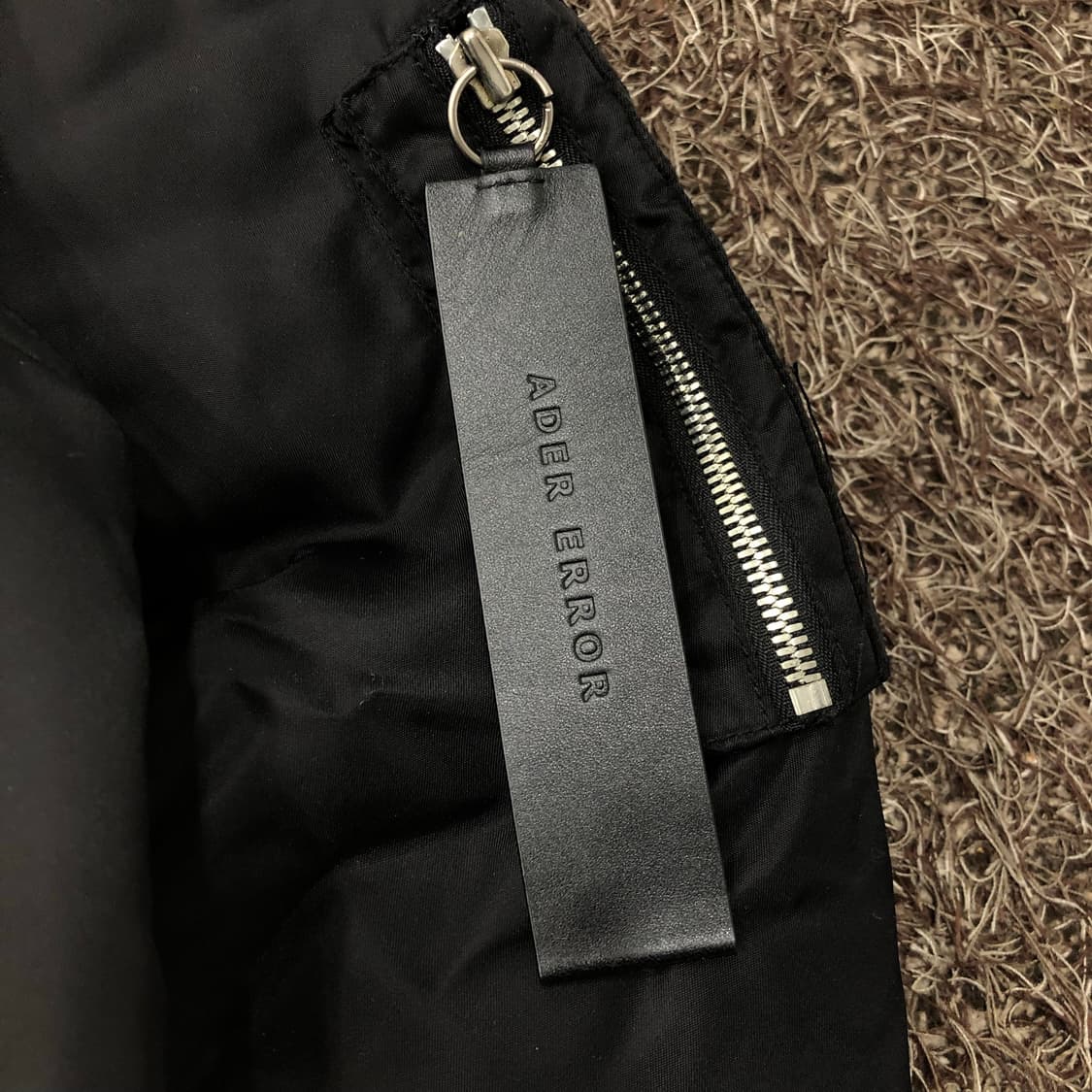 아더에러 오피셜홀리데이 투웨이 봄버 MA-1 항공 점퍼 자켓 상품이미지4