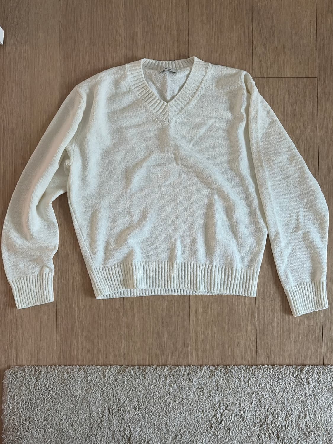 르에떼 스웨이 부클 니트 (화이트) 상품이미지2