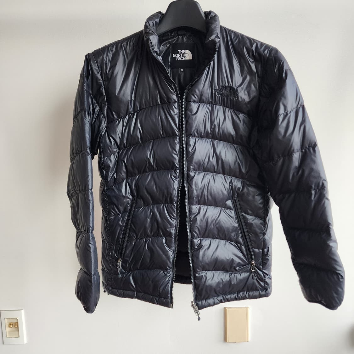 신품급!!일본판 노스페이스 아콘카구아 경량패딩 M(95) 상품이미지1