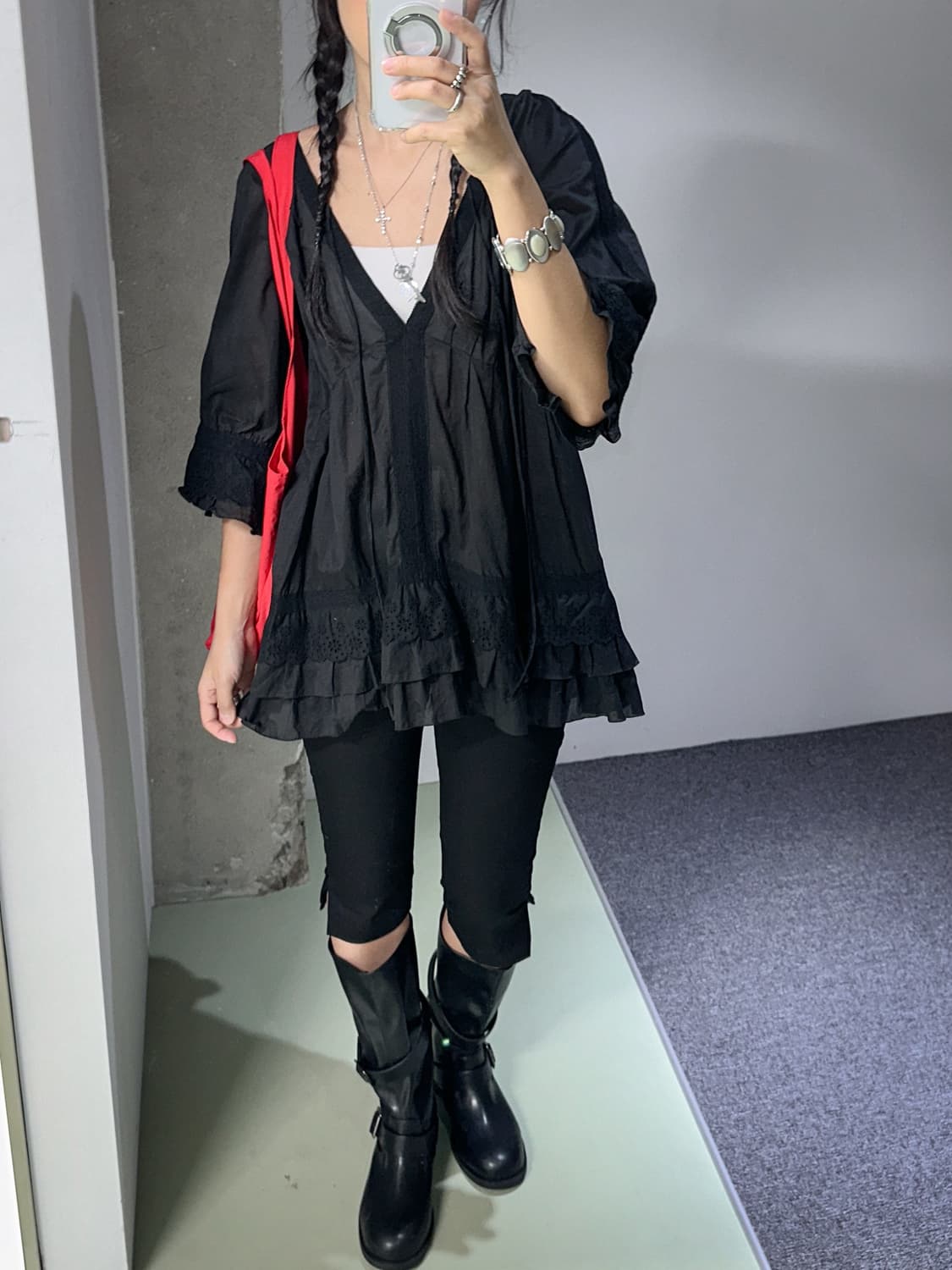 black deep v neck layered lace top 상품이미지2