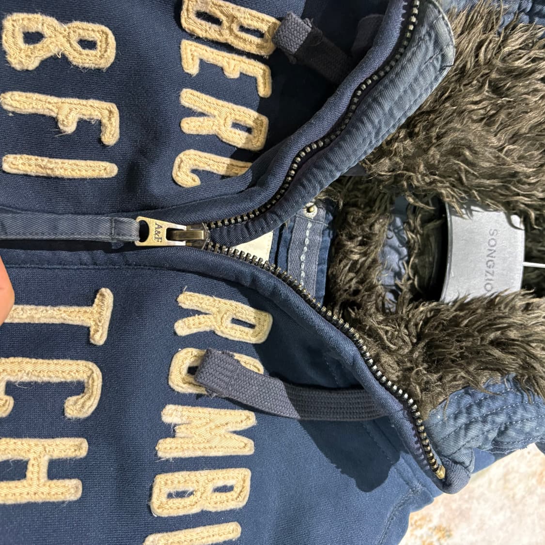 아베크롬비 울프죠 헤비후드자켓 상품이미지4