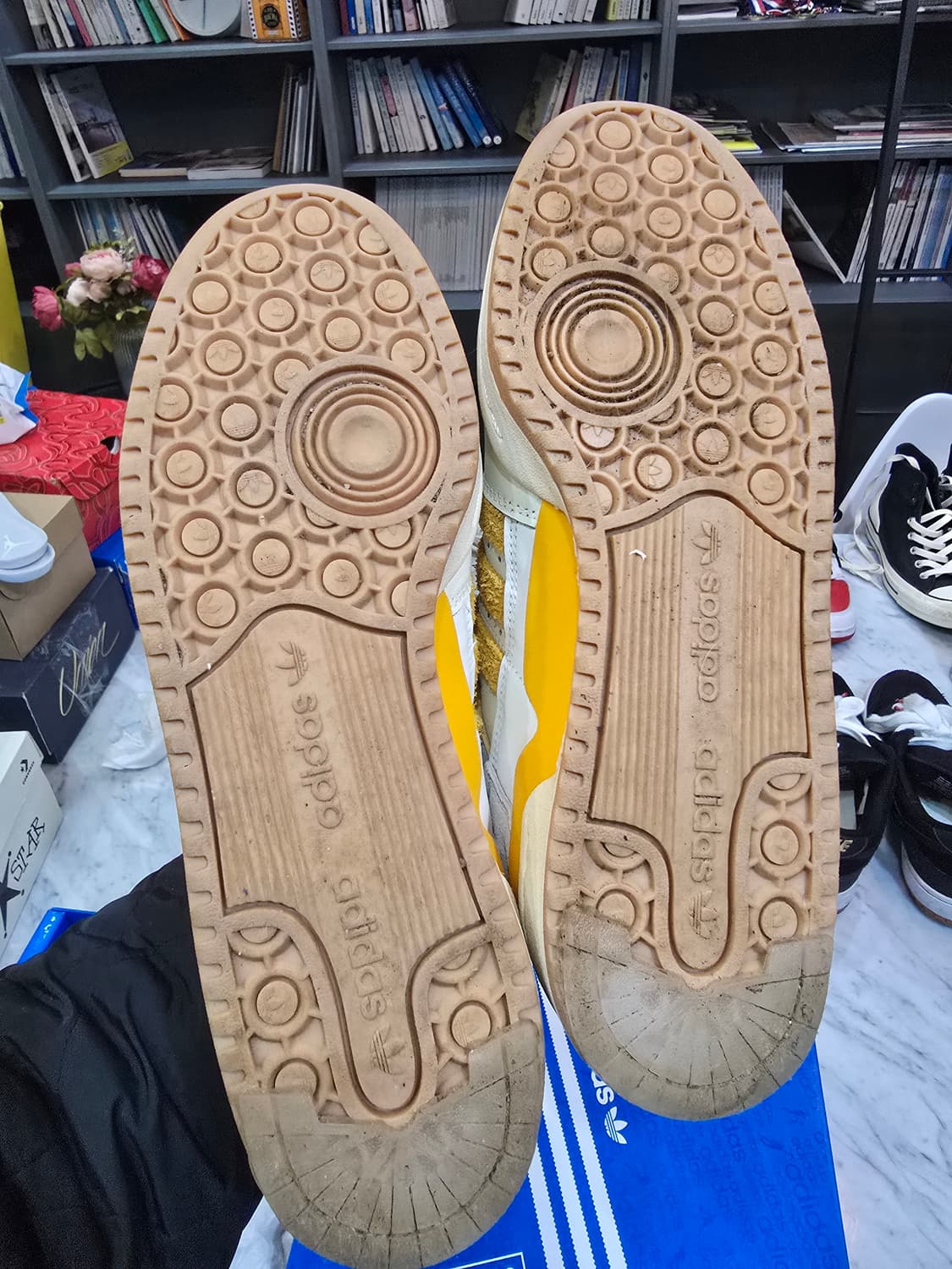 극미중고 아디다스 포럼 하이 LA레이커스 입니다 280 상품이미지7