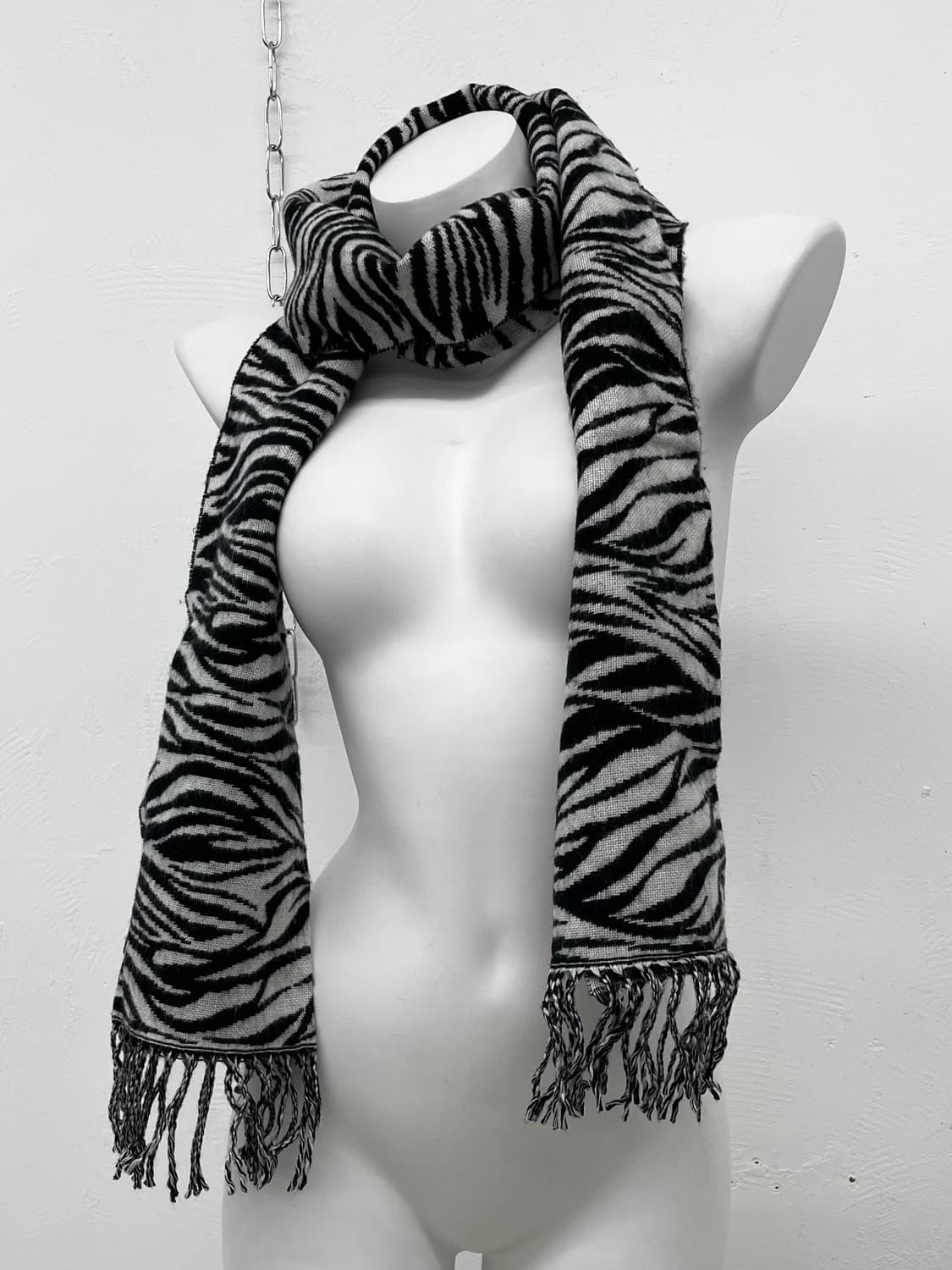 펑크 지브라 수술 머플러 상품이미지2