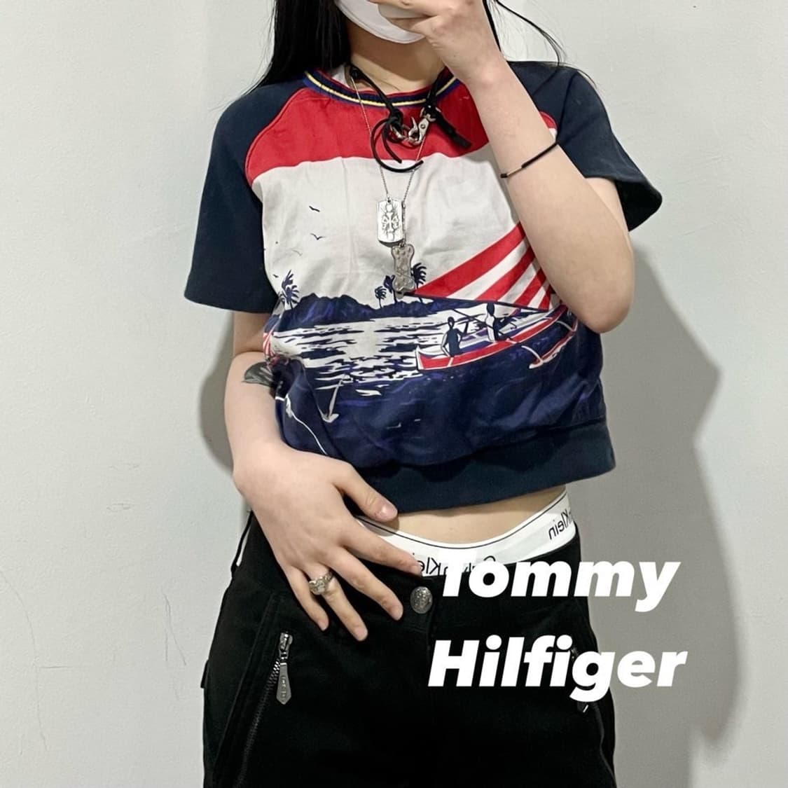 타미힐피거 콜렉션 프린팅 세미크롭 반팔티 상품이미지1
