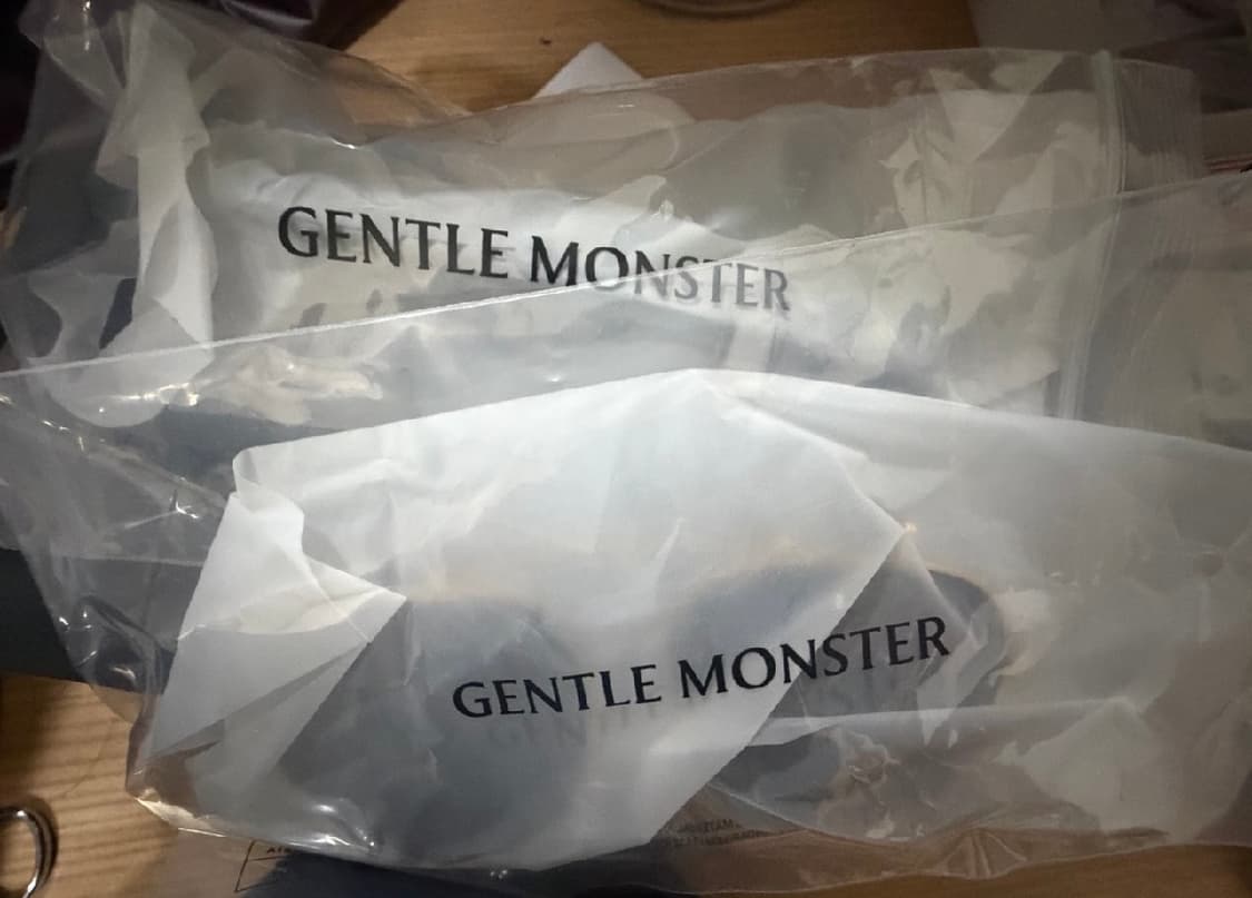 젠틀몬스터 유낙(UNAC) 01 + 골드 클립 풀구성  상품이미지8