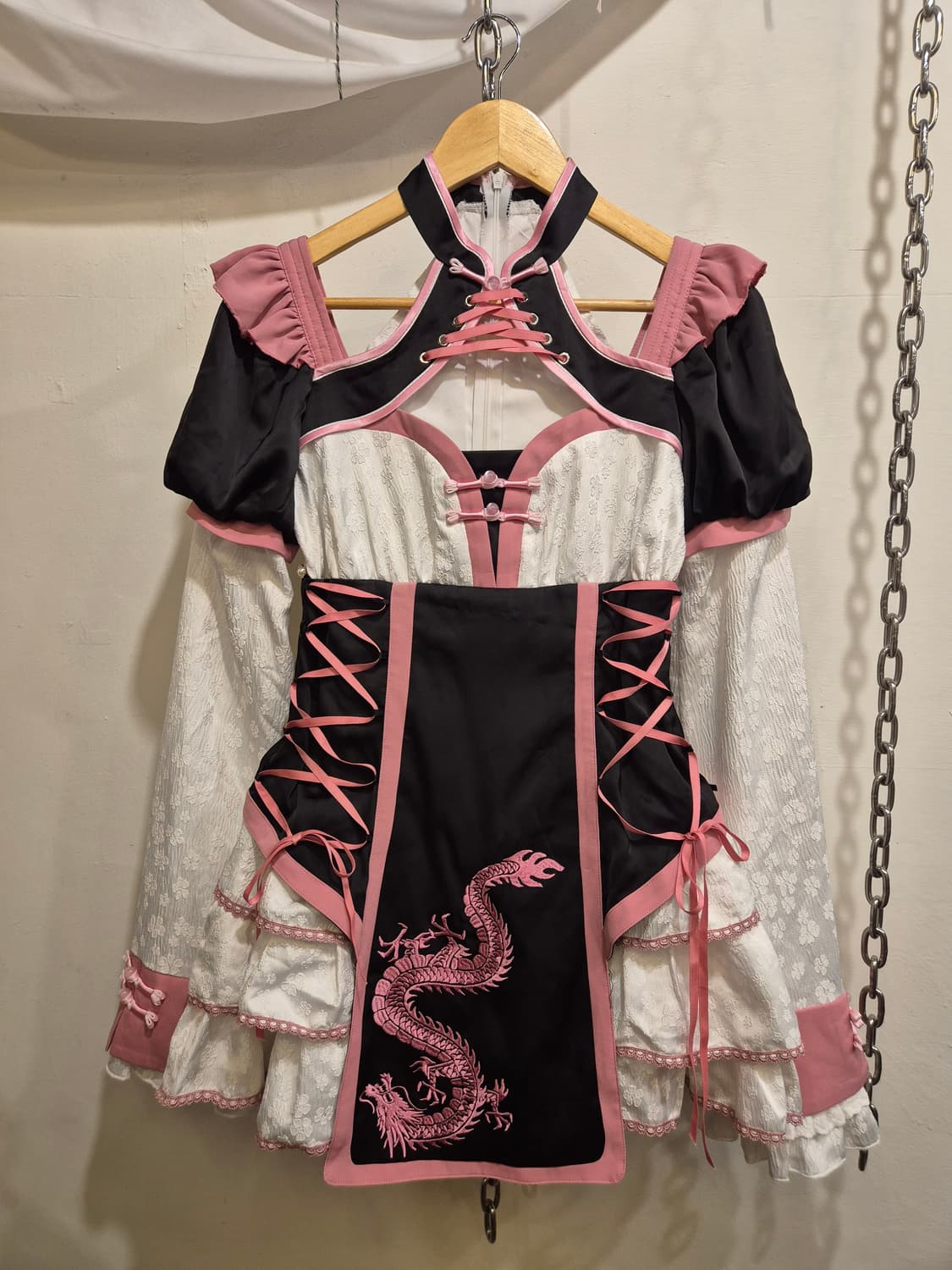 홀터 아일렛 용 플라워 자수 블랙 핑크 원피스 오리엔탈 상품이미지5