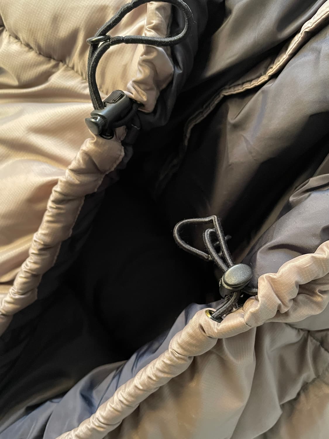 90-00s TNF Center Logo Nuptse Silver 상품이미지9