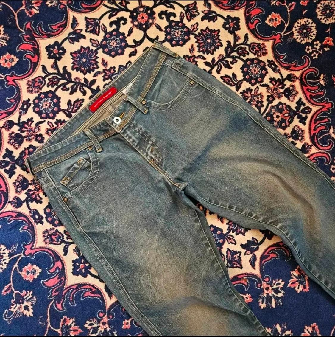 리바이스(Levis) NO. 562 빈티지 컬렉션 빽 포켓 데님팬츠 31 상품이미지4