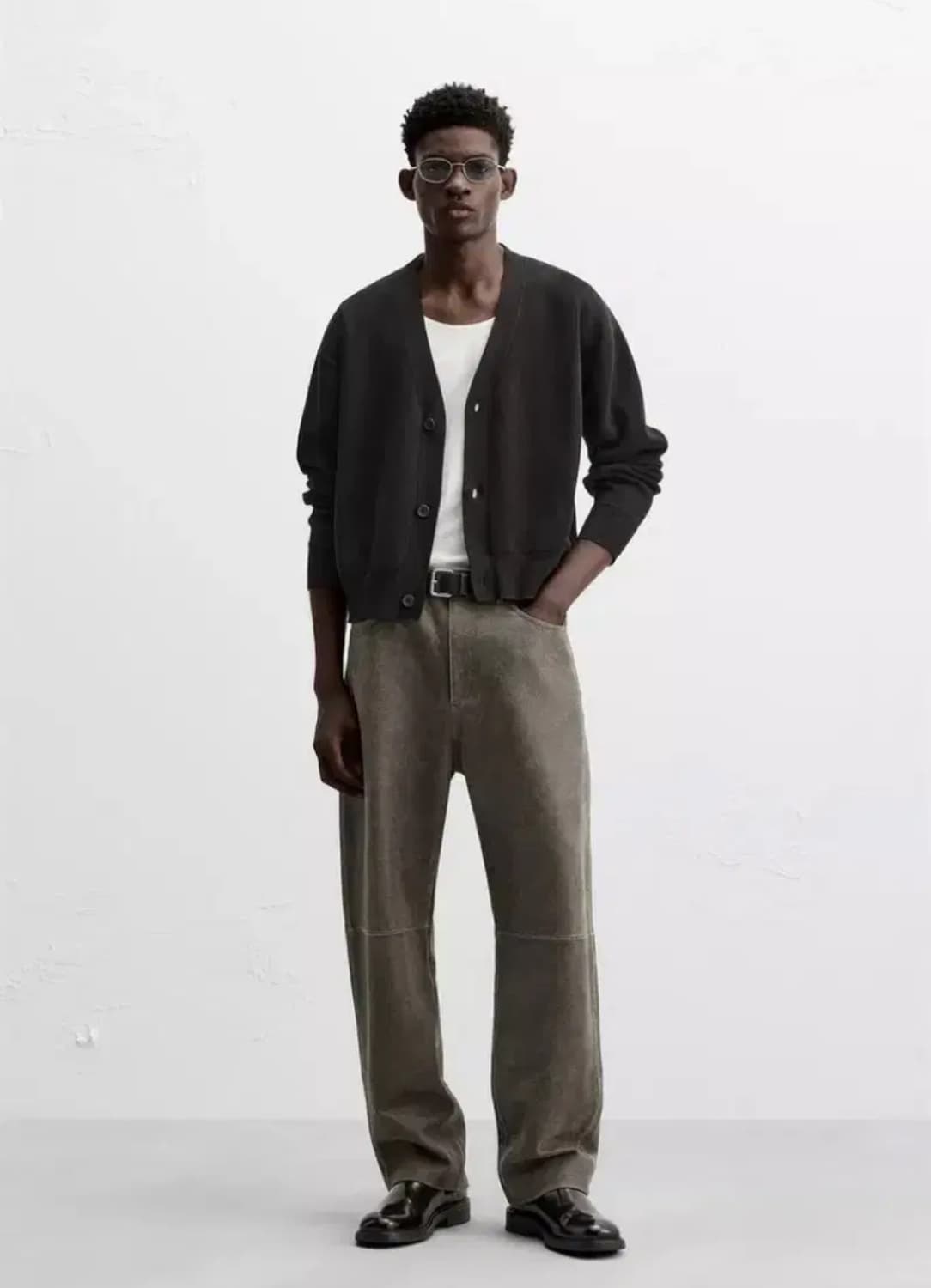 (42) 새상품 zara 자라 가죽바지 페이드 이펙트 레더 트라우저 상품이미지1