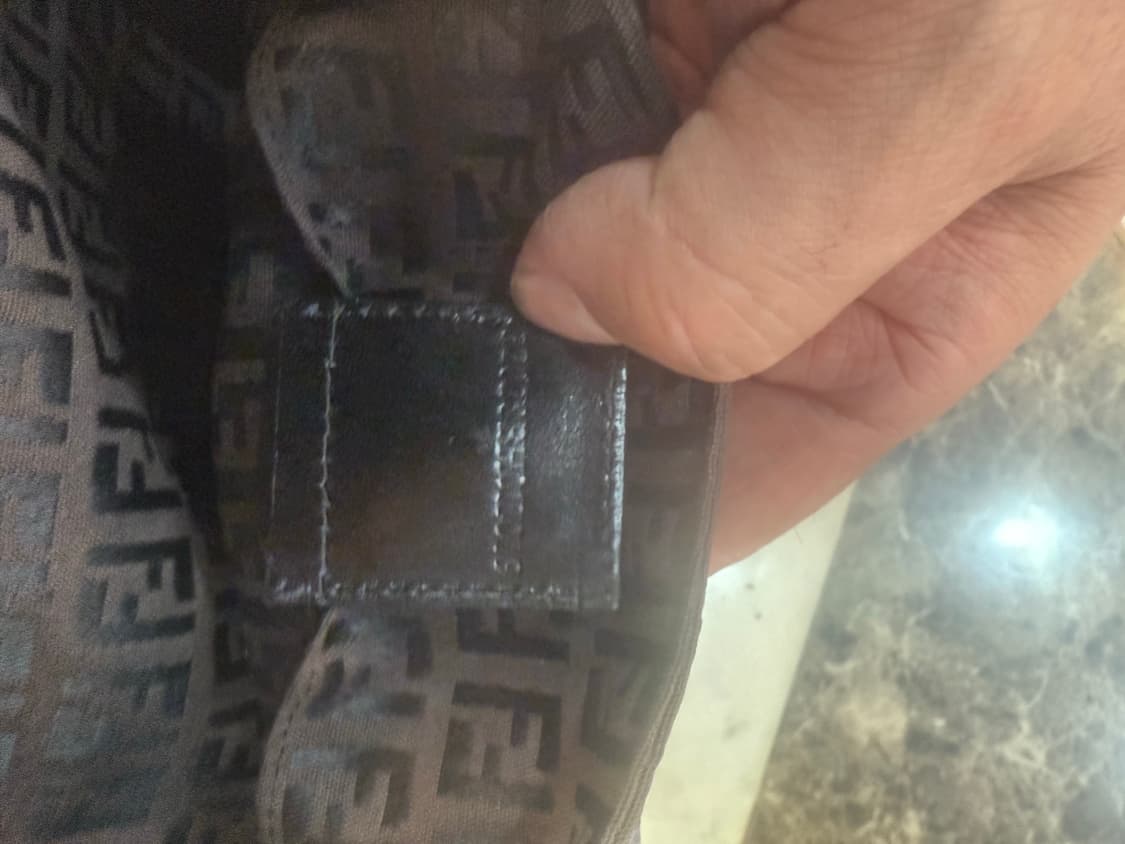 정품 펜디 주카 숄더백 팝니다 상품이미지8