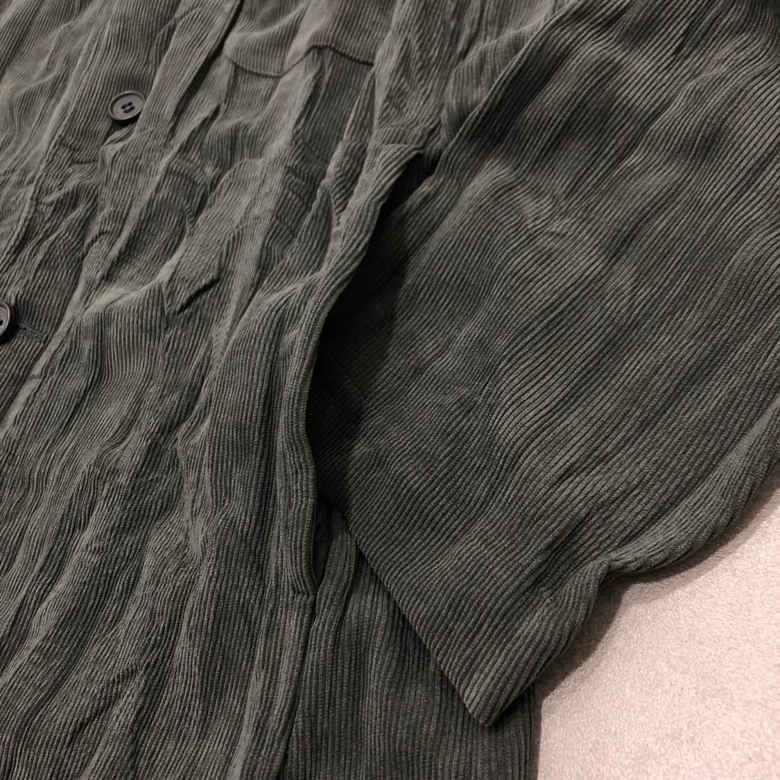 이세이미야케 옴므플리세 코듀로이 플리츠 자켓 2 상품이미지3