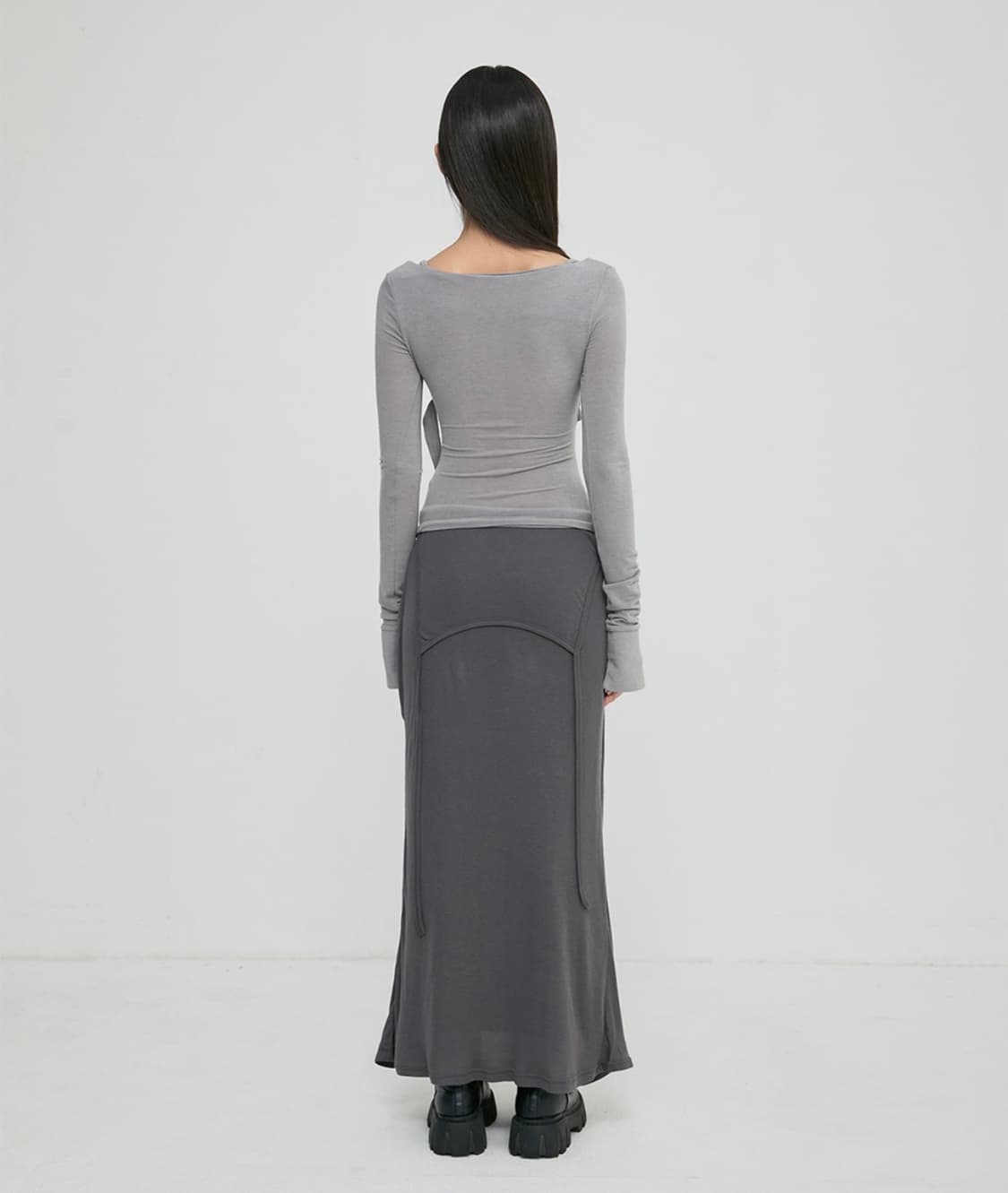 새상품)플레어업 드레이프 롱스커트 다크그레이 상품이미지3