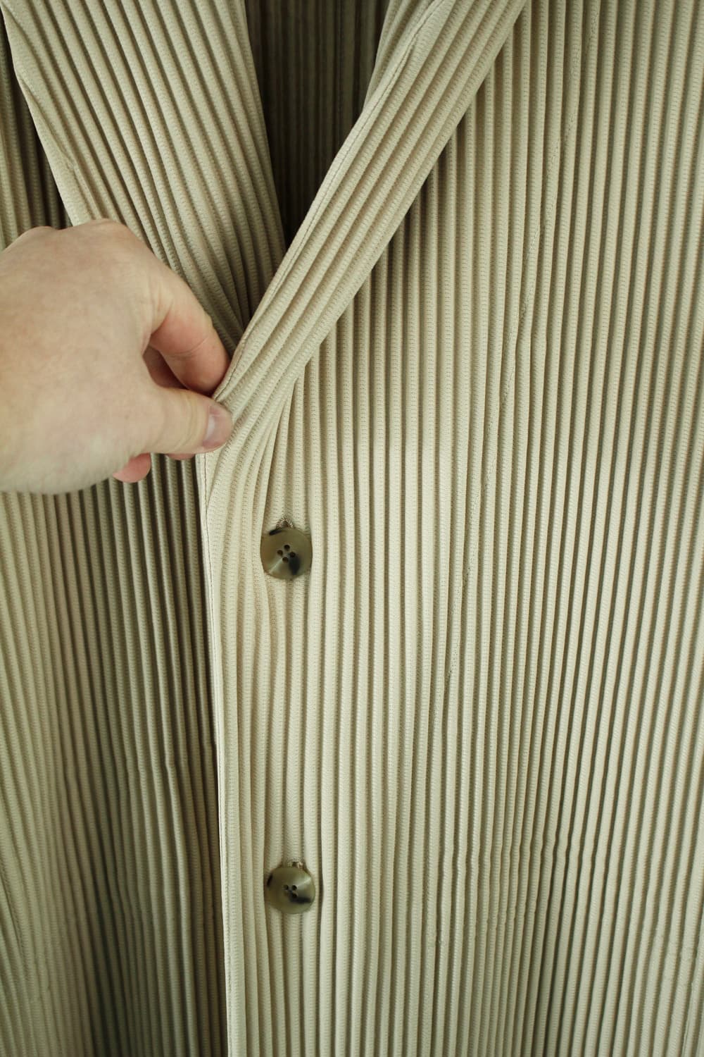 Homme Plisse Beige Coat 상품이미지8