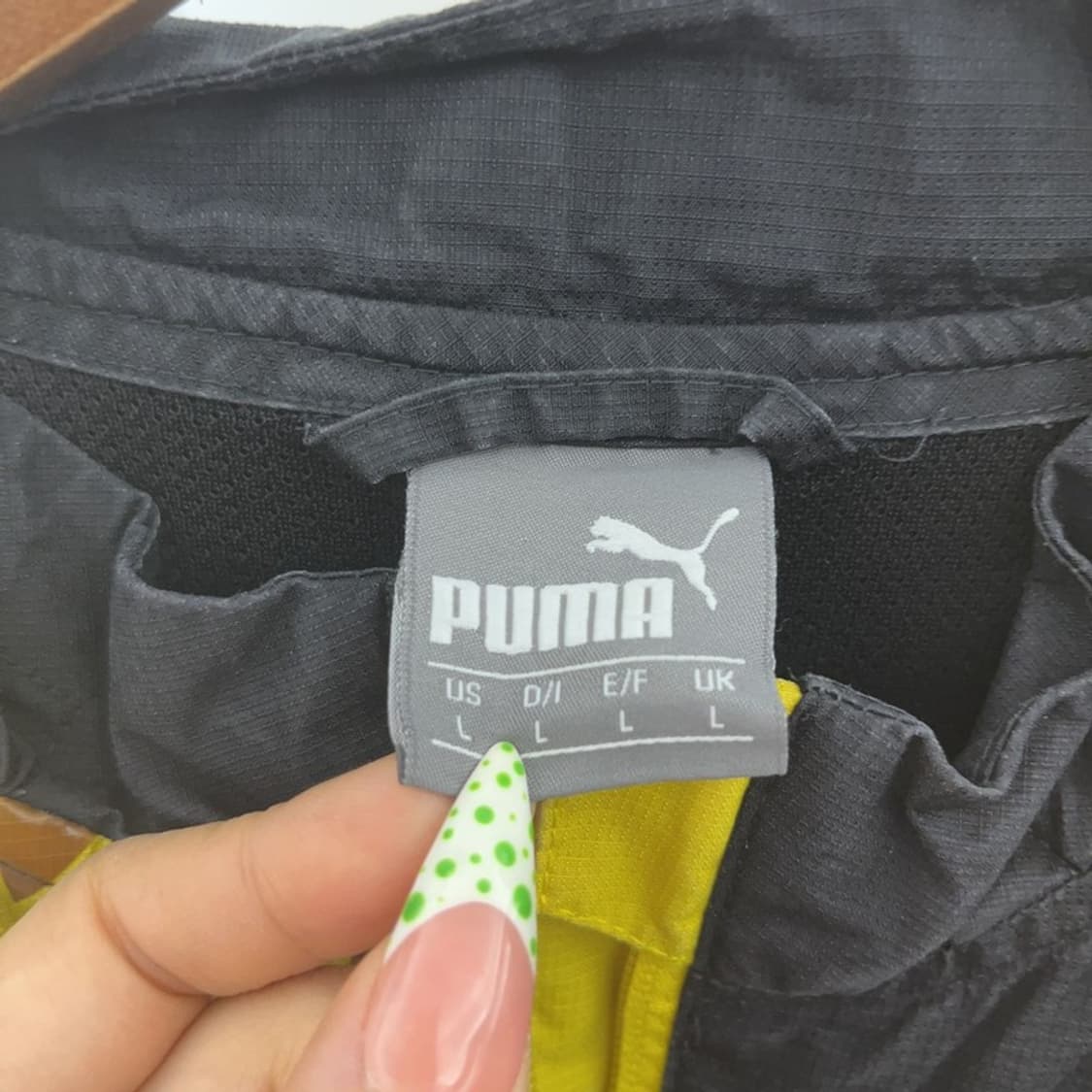 푸마 올드스쿨 보루시아 도르트문트 바람막이 자켓 L C09312 상품이미지5