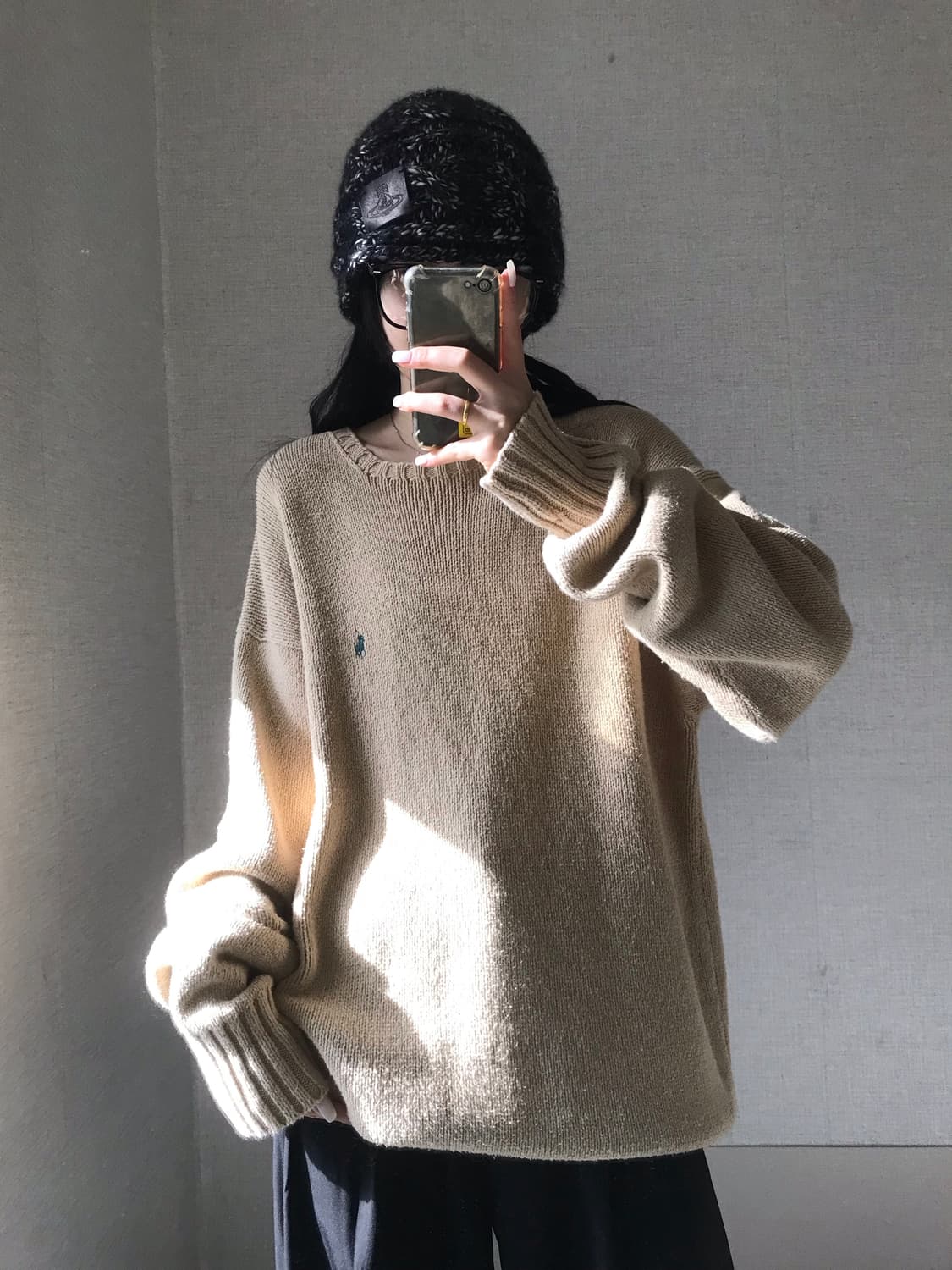 폴로 베이지 오버핏 니트 상품이미지1