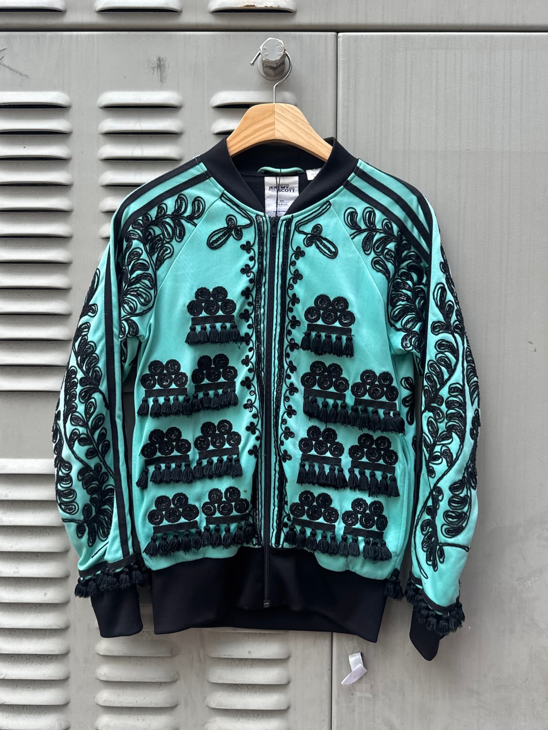 Jeremy Scott X Adidas tracktop 상품이미지1