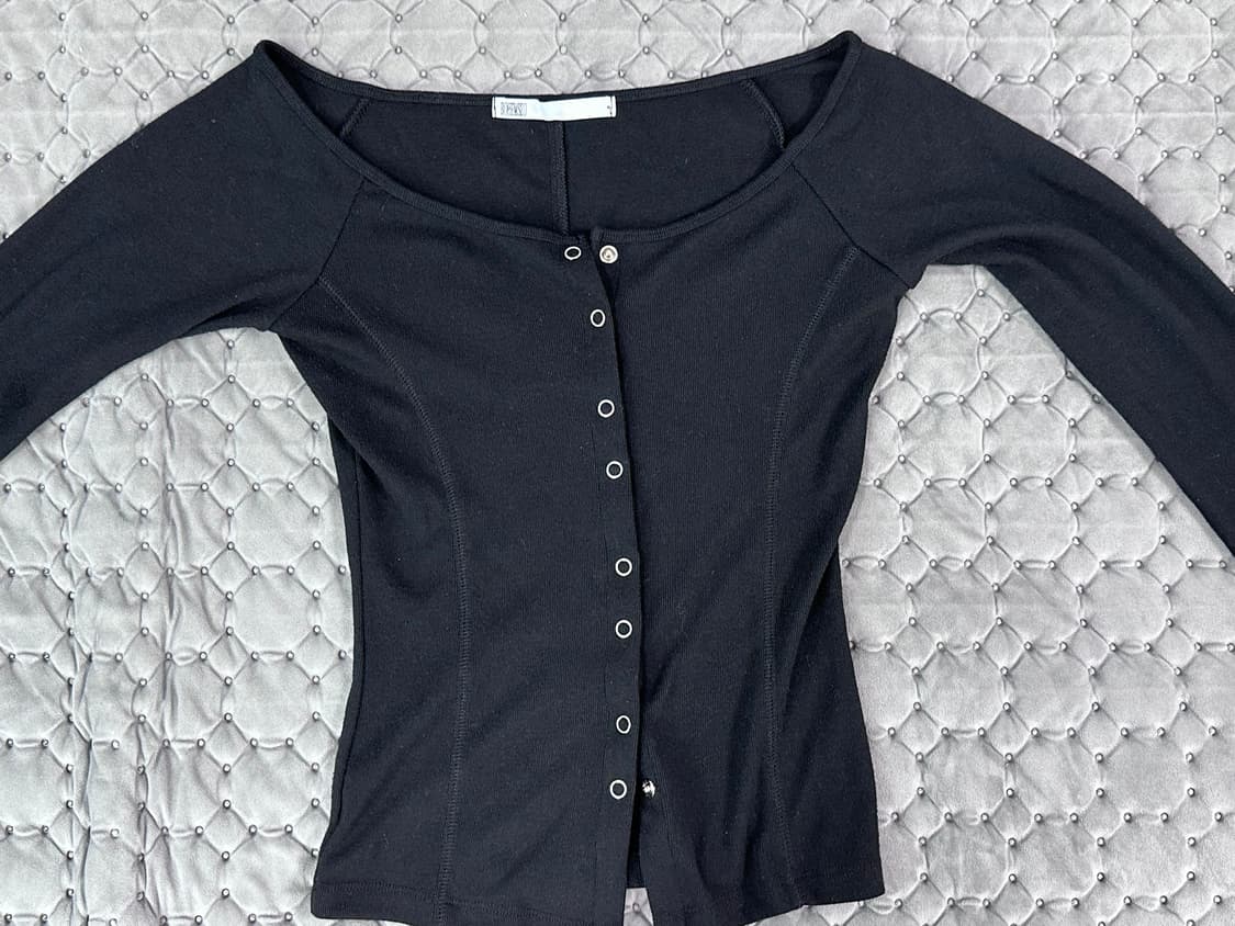 보헤미안서울 보트넥 워머 가디건 블랙 상품이미지2