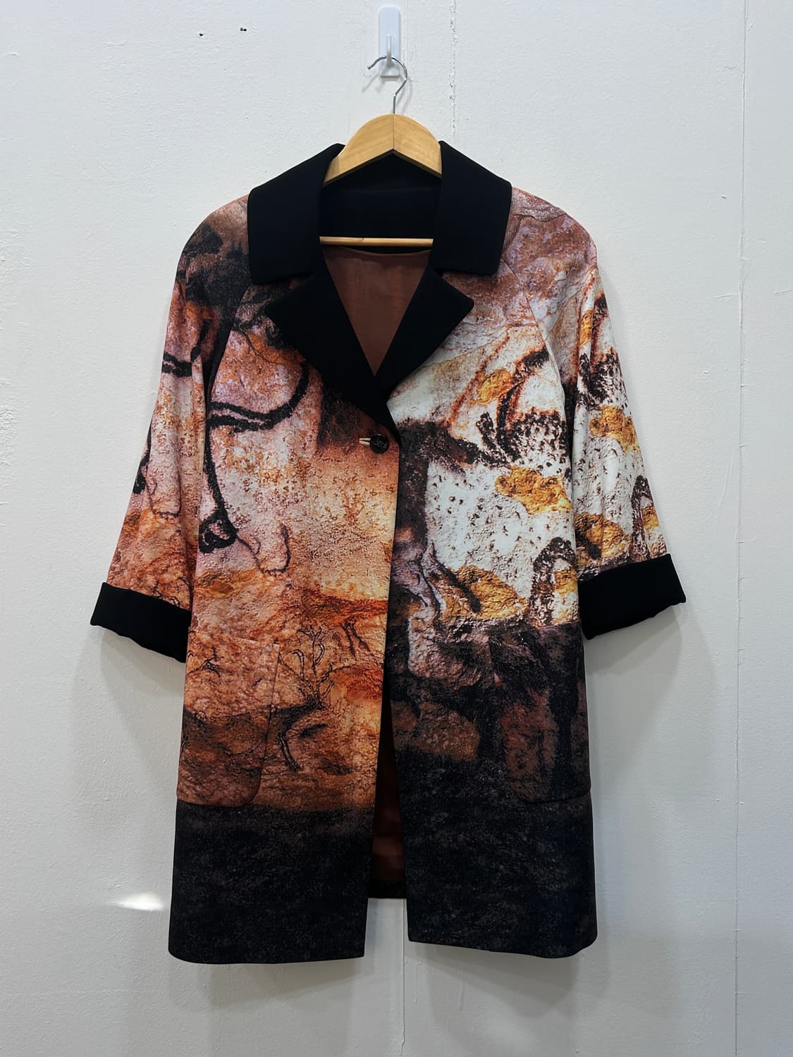 이상봉 아트 패턴 원버튼 봄코트 자켓 82사이즈 상품이미지3